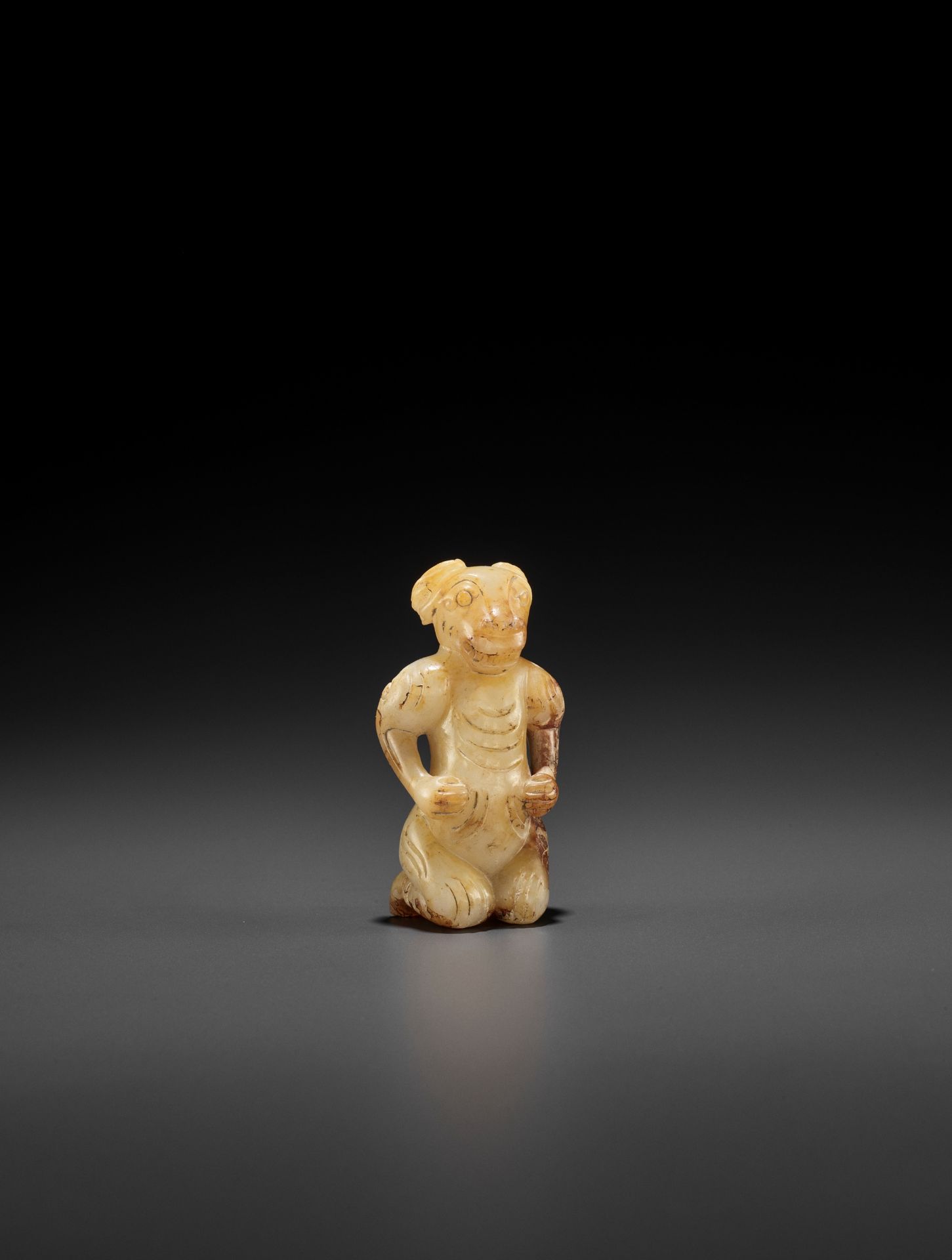 A YELLOW AND RUSSET JADE FIGURE WITH A RAM'S HEAD - Image 6 of 12