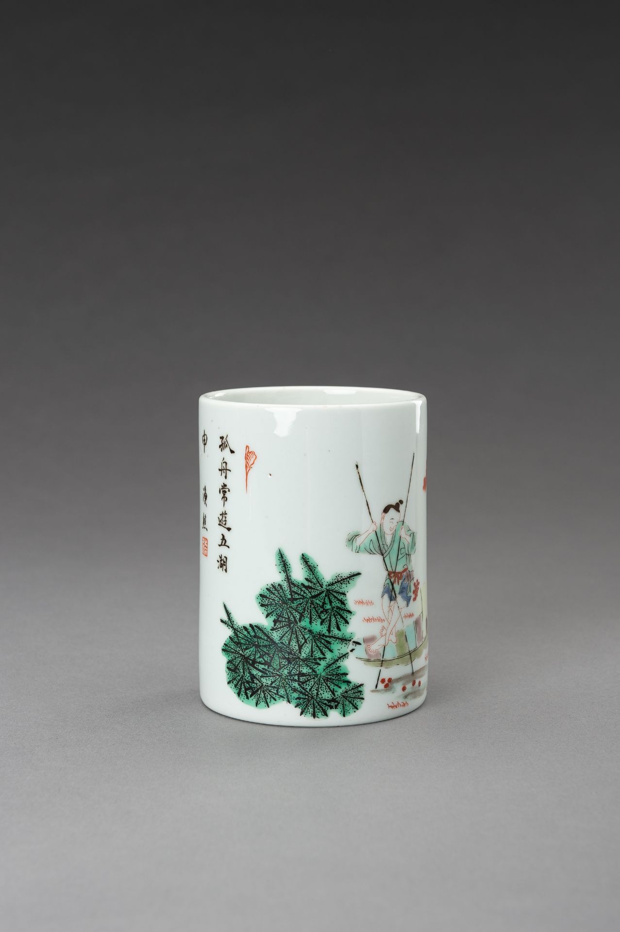 A FAMILLE VERTE PORCELAIN BRUSHPOT, BITONG - Image 4 of 10