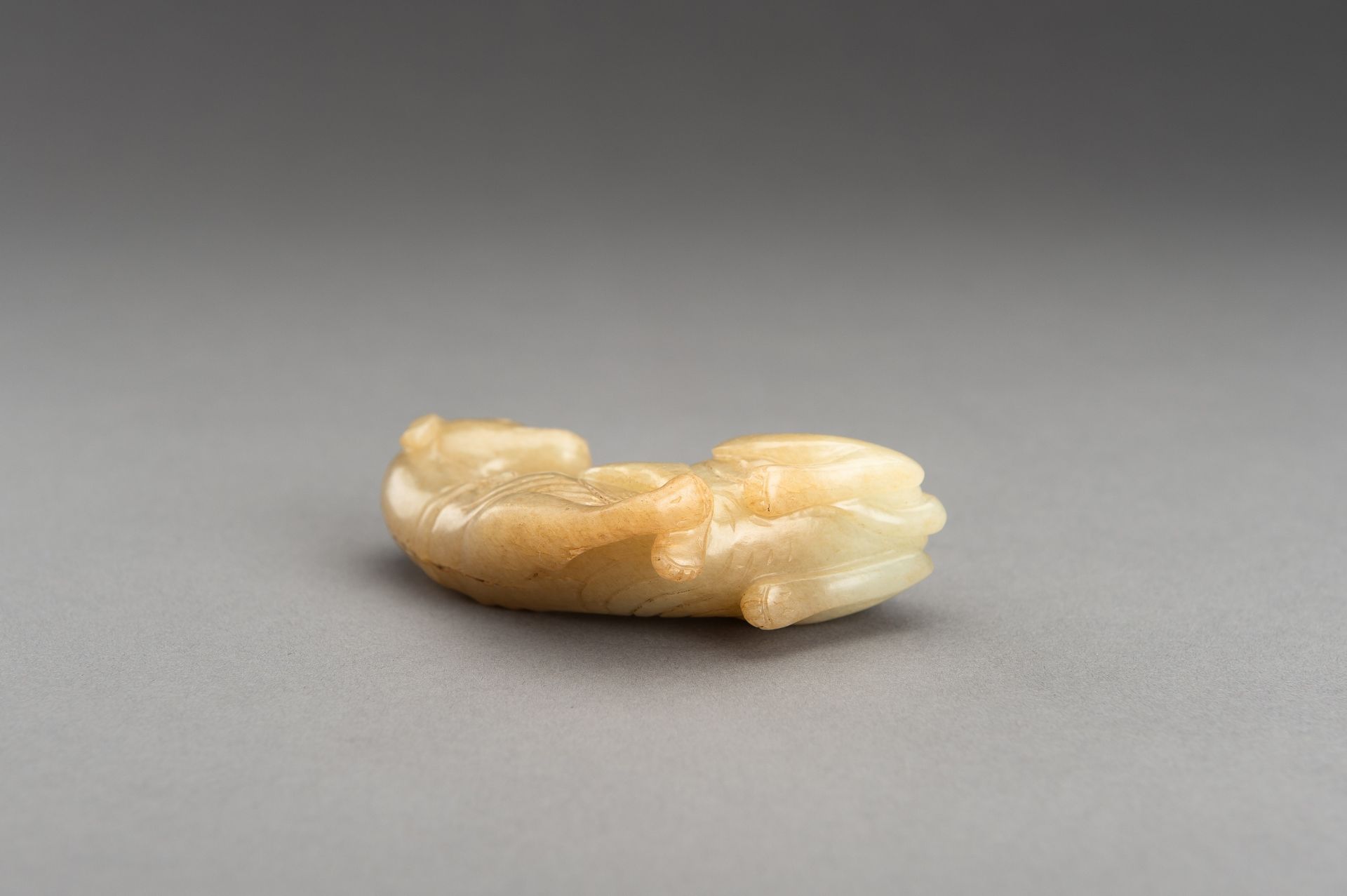 A PALE YELLOW JADE FIGURE OF A DOG, QING - Image 12 of 12