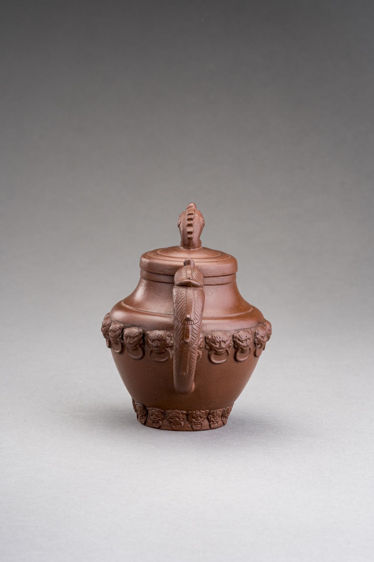 A YIXING ZISHA 'MYTHICAL BEASTS' TEAPOT AND COVER - Image 6 of 9