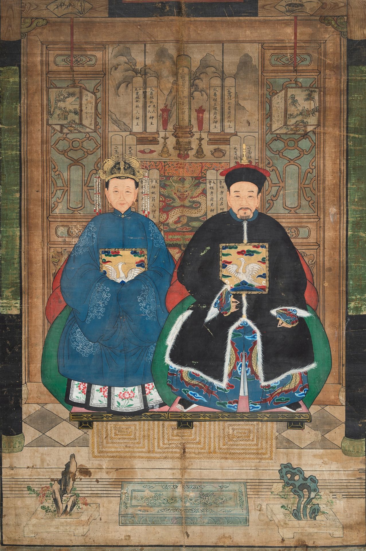 A HANGING SCROLL PAINTING WITH AN ANCESTRAL PORTRAIT