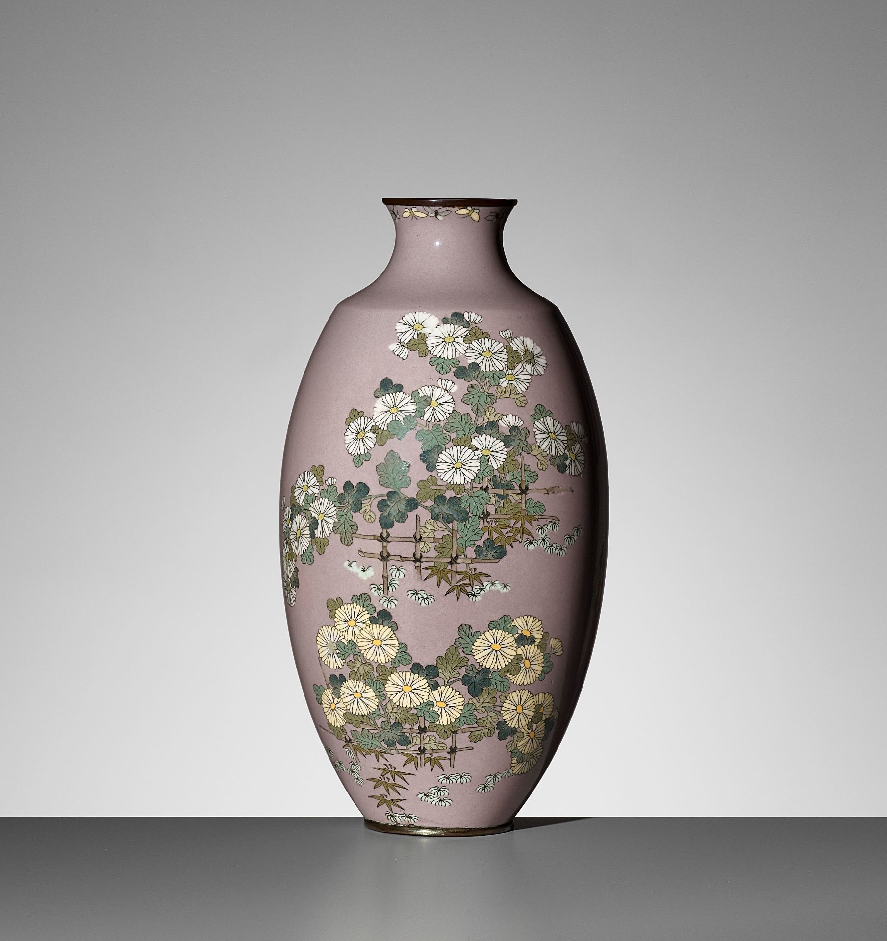 A CLOISONNE VASE WITH CHRYSANTHEMUMS