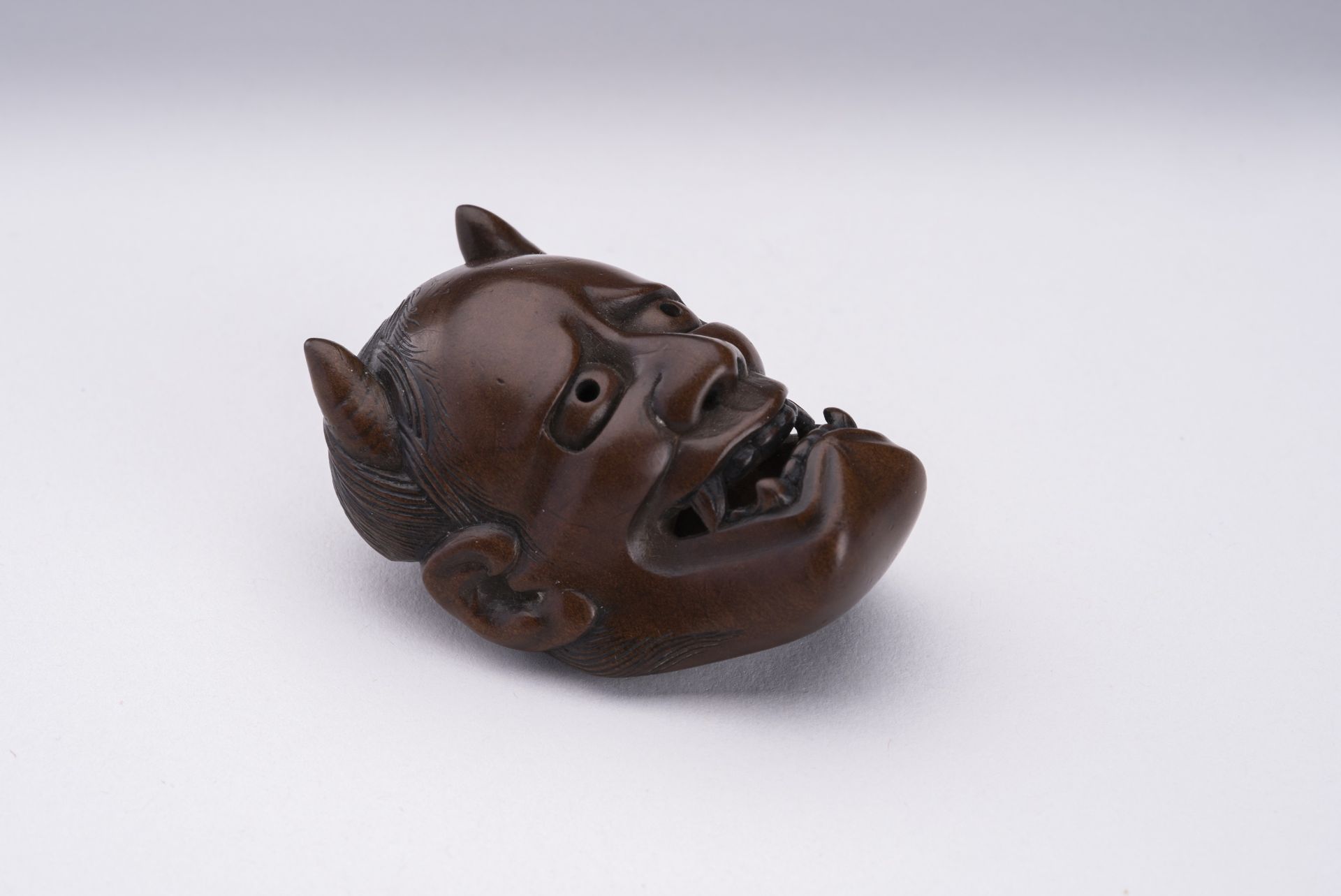 NAOAKI: A BOXWOOD MASK NETSUKE OF HANNYA - Image 2 of 7