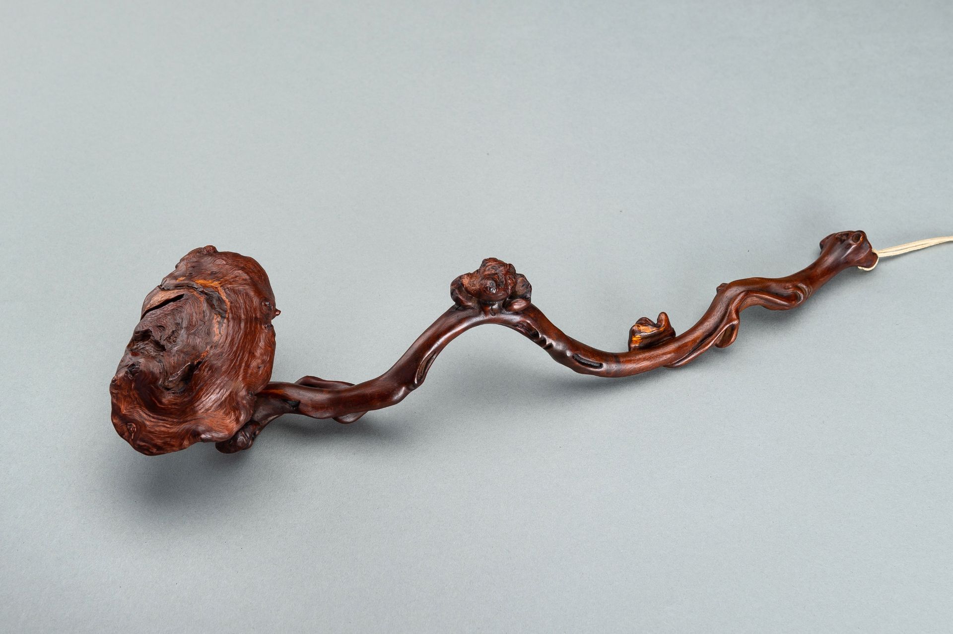 A ROOTWOOD RUYI SCEPTER, 1900s - Image 3 of 12