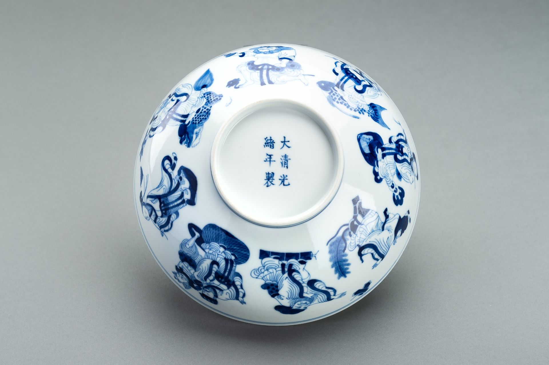 A BLUE AND WHITE PORCELAIN 'EIGHT IMMORTALS' BOWL, GUANGXU MARK AND PERIOD