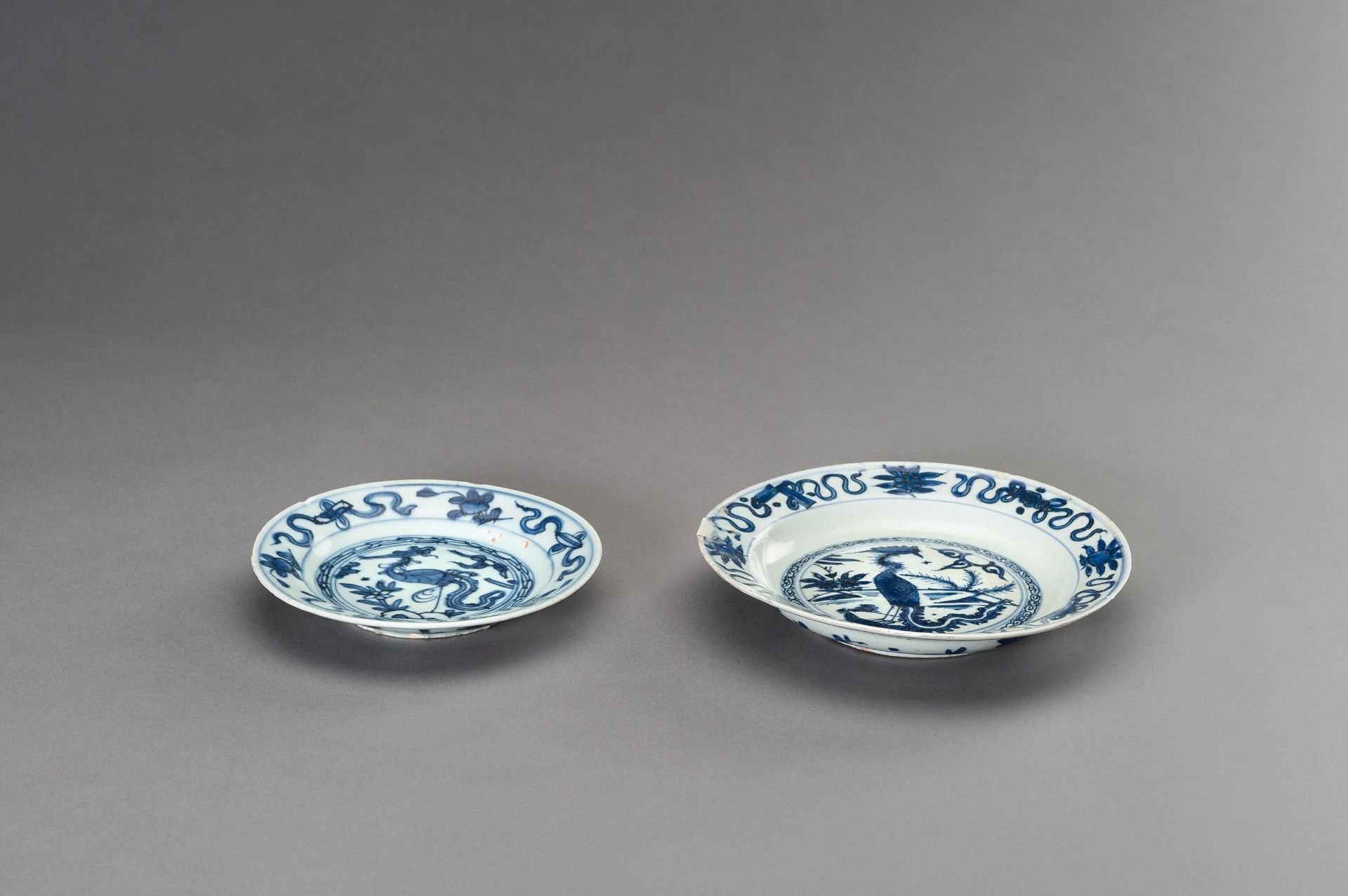 TWO BLUE AND WHITE 'PHOENIX' DISHES, LATE MING - Image 4 of 7