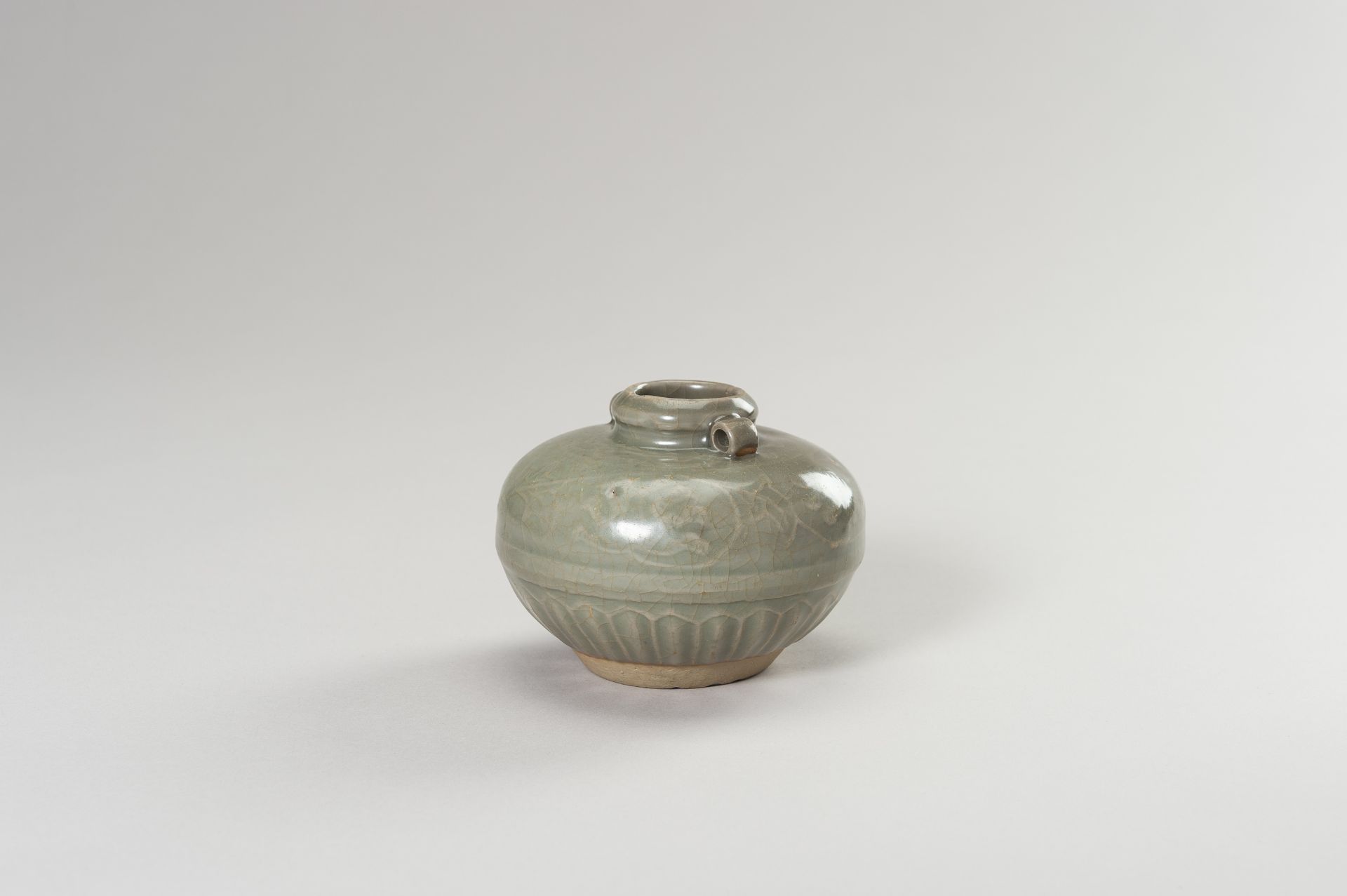 A LONGQUAN CELADON GLAZED JARLET - Image 6 of 11