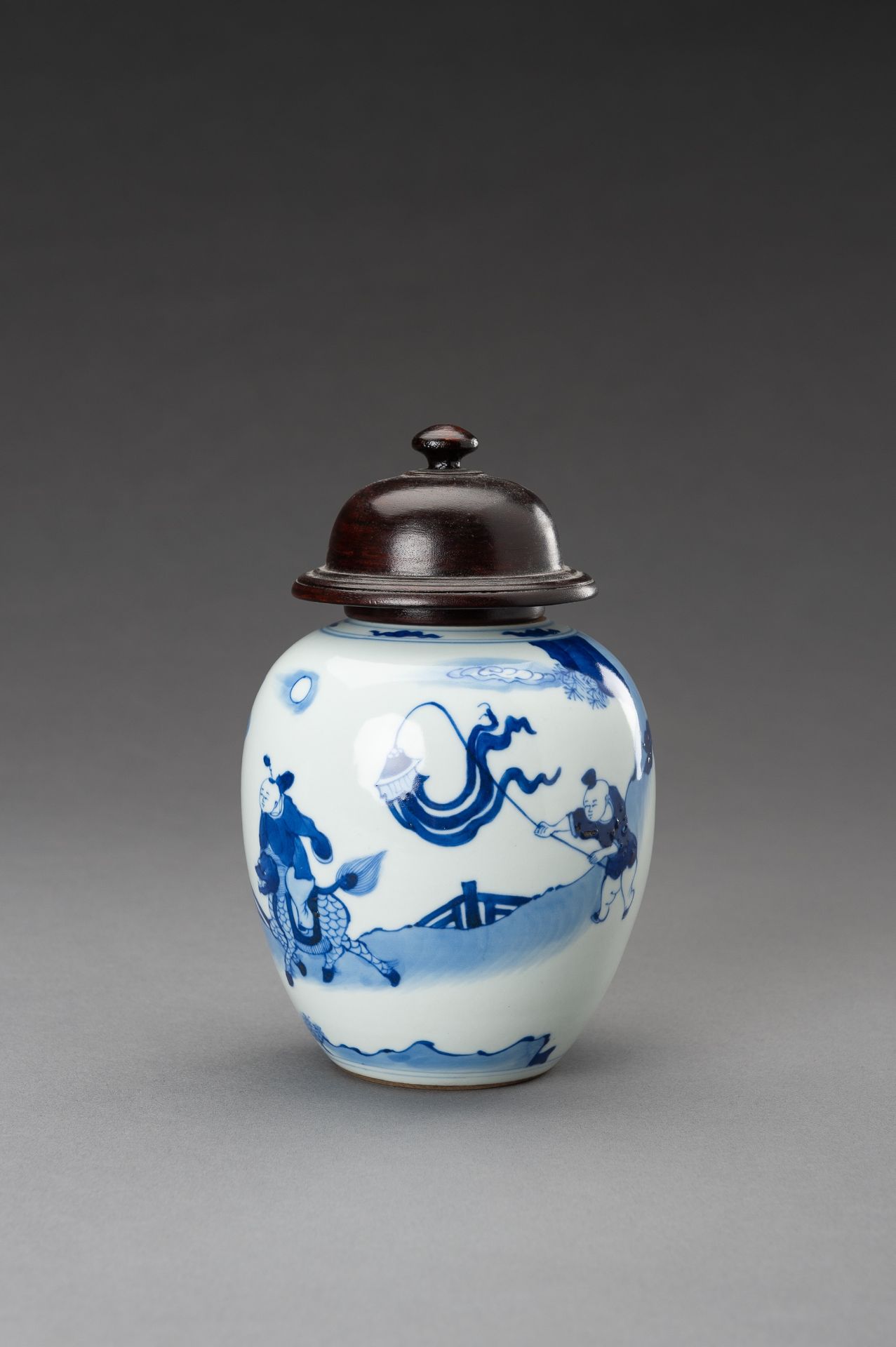 A BLUE AND WHITE 'WARRIOR RIDING A QILIN' PORCELAIN GINGER JAR, 1930s - Image 3 of 14