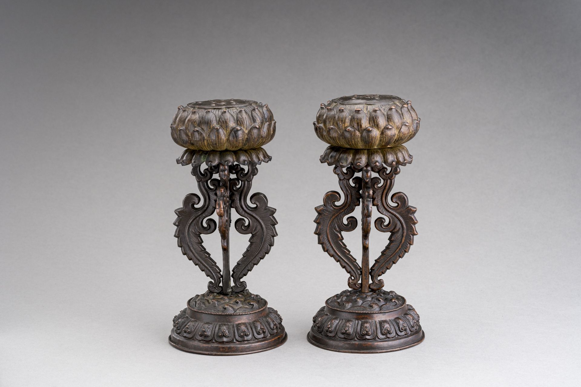 A FINE PAIR OF COPPER-BRONZE 'BUDDHIST EMBLEM' STANDS, QIANLONG - Image 2 of 7