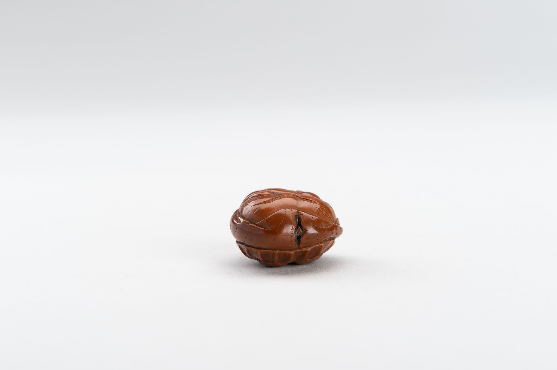 A KURUMI MASK NETSUKE OF HYOTTOKO - Image 4 of 7