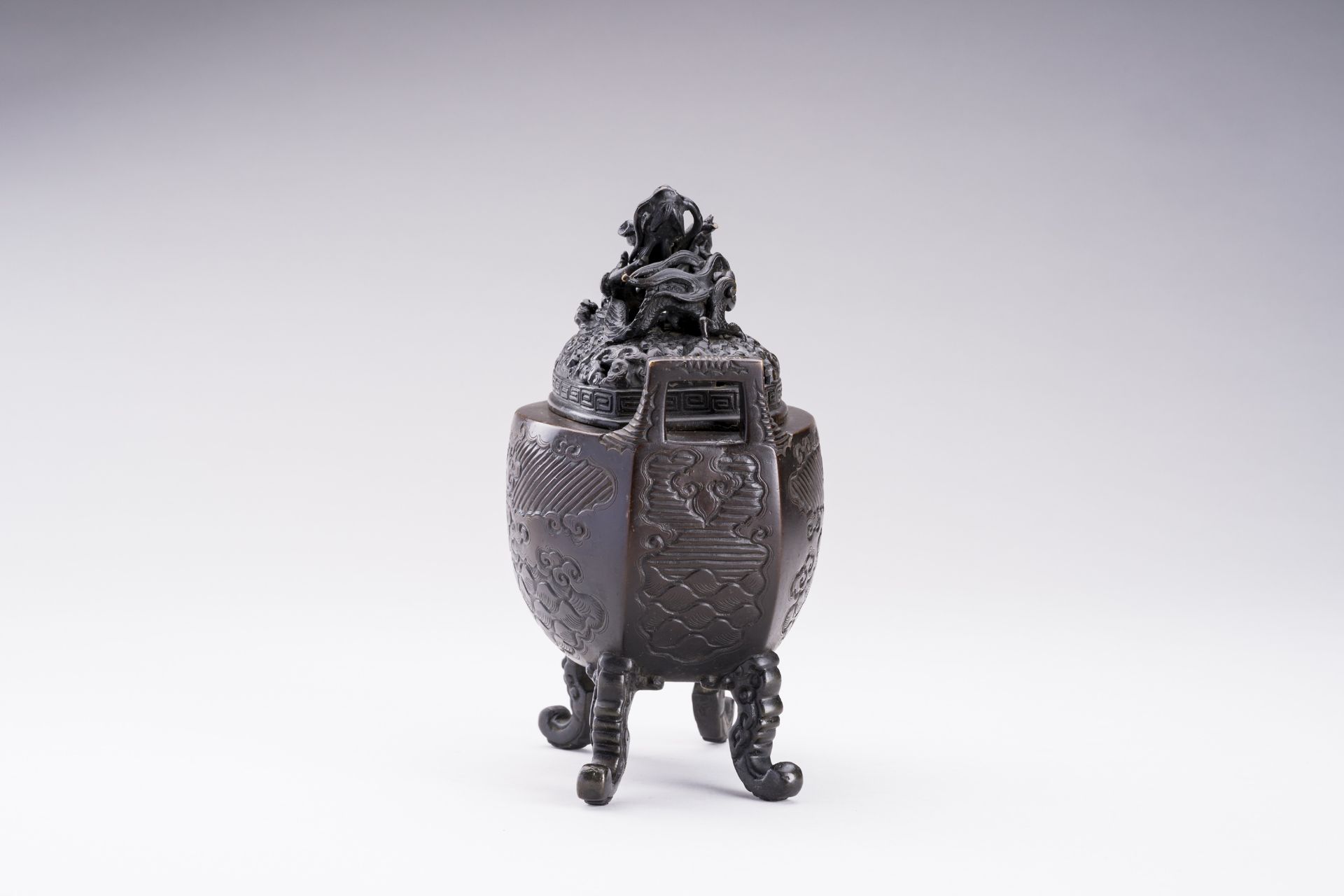 A BRONZE CENSER AND COVER WITH DRAGON, MEIJI - Bild 7 aus 10