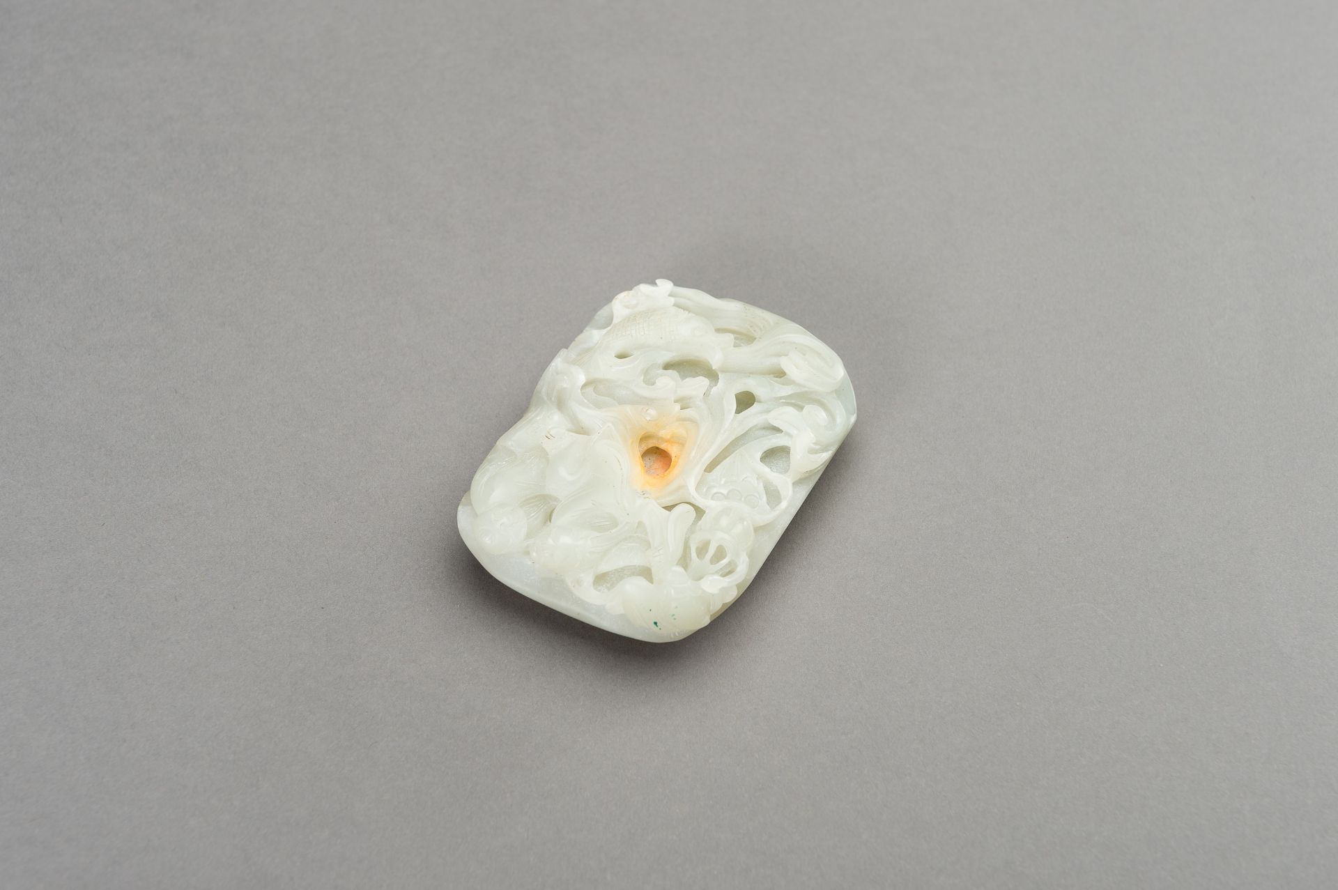 A PALE CELADON AND RUSSET JADE PLAQUE, REPUBLIC PERIOD OR LATER - Image 8 of 9