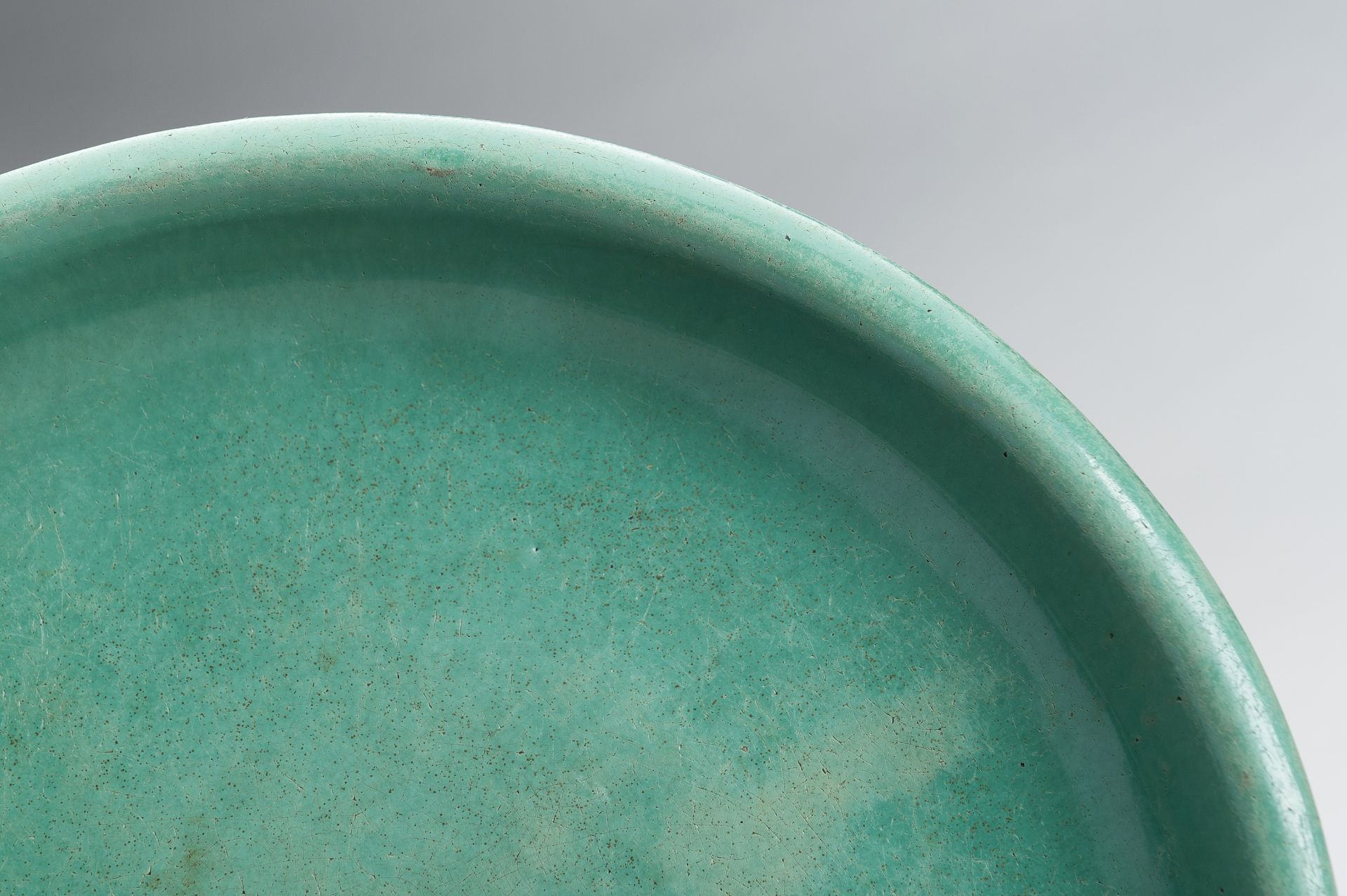 A RARE CELADON PORCELAIN CHARGER - Image 6 of 11