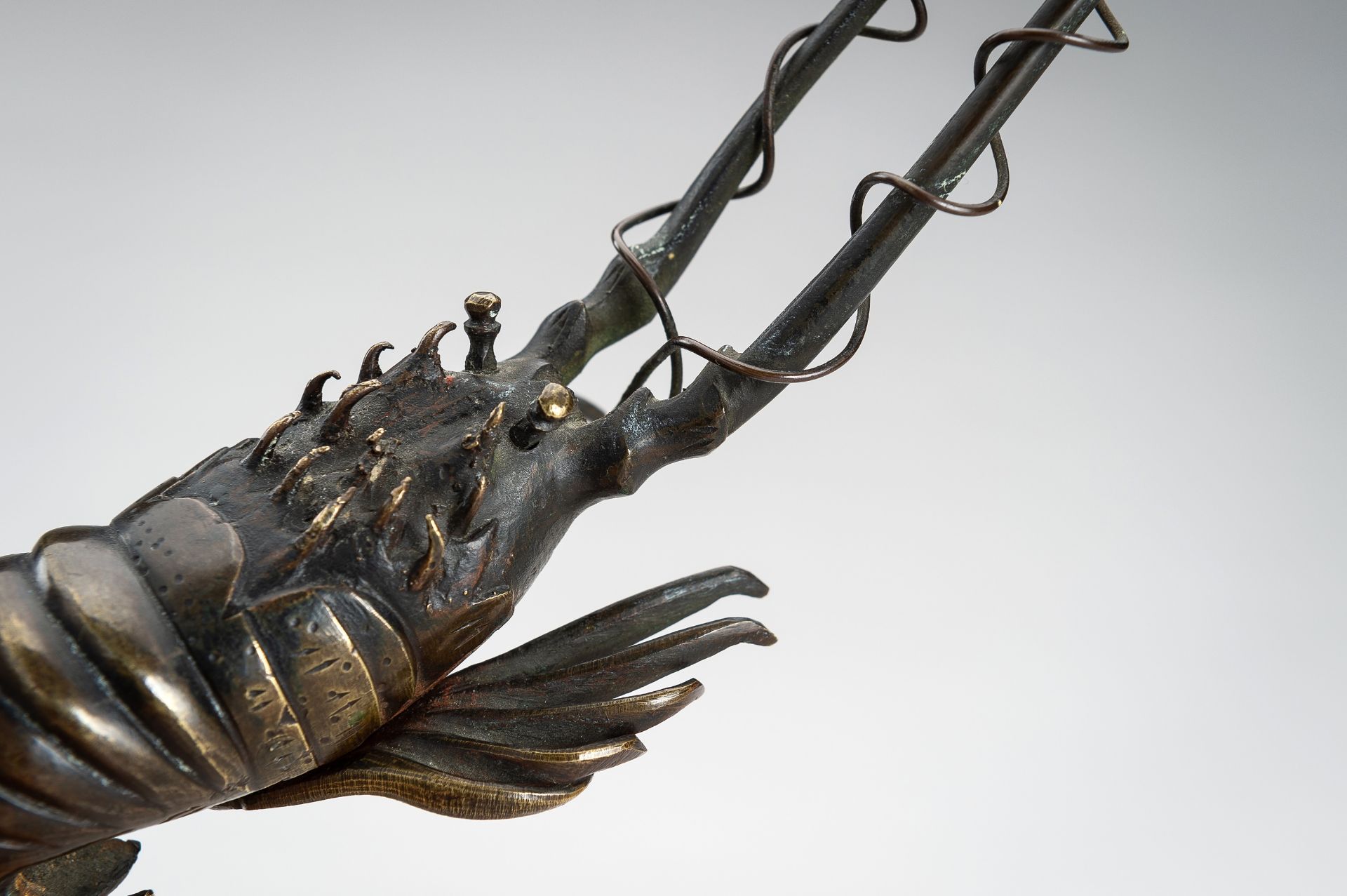 A BRONZE OKIMONO OF A SPINY LOBSTER, MEIJI - Bild 2 aus 13