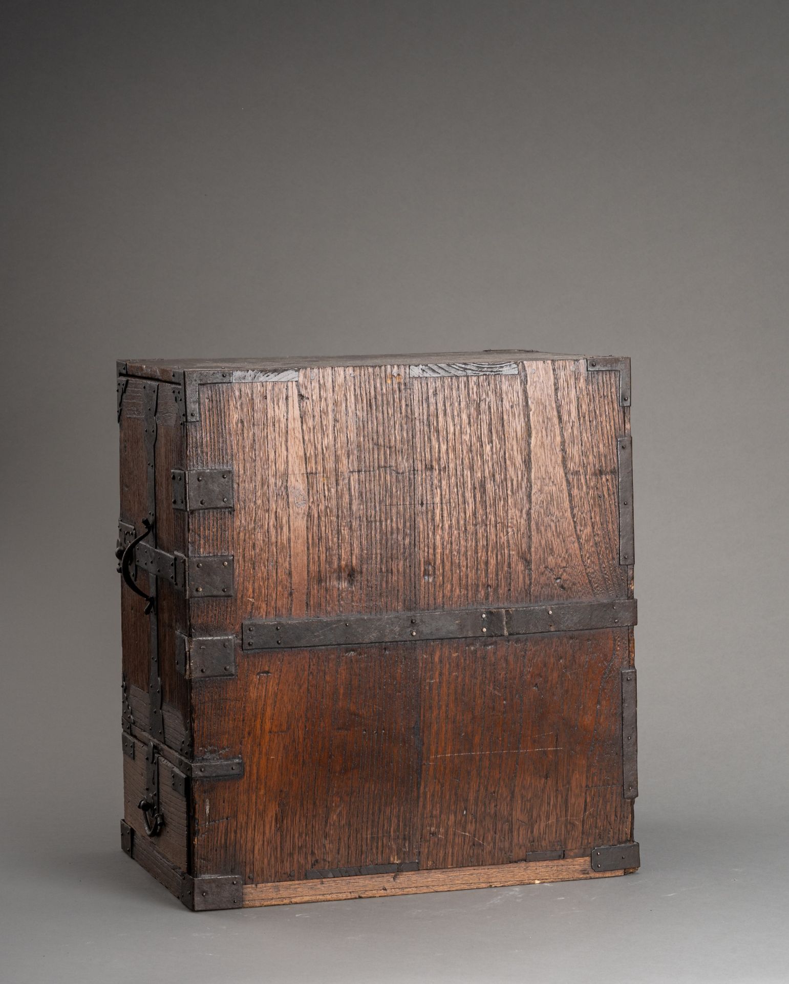 A WOODEN TANSU CHEST WITH 5 DRAWERS, EDO - Image 7 of 7