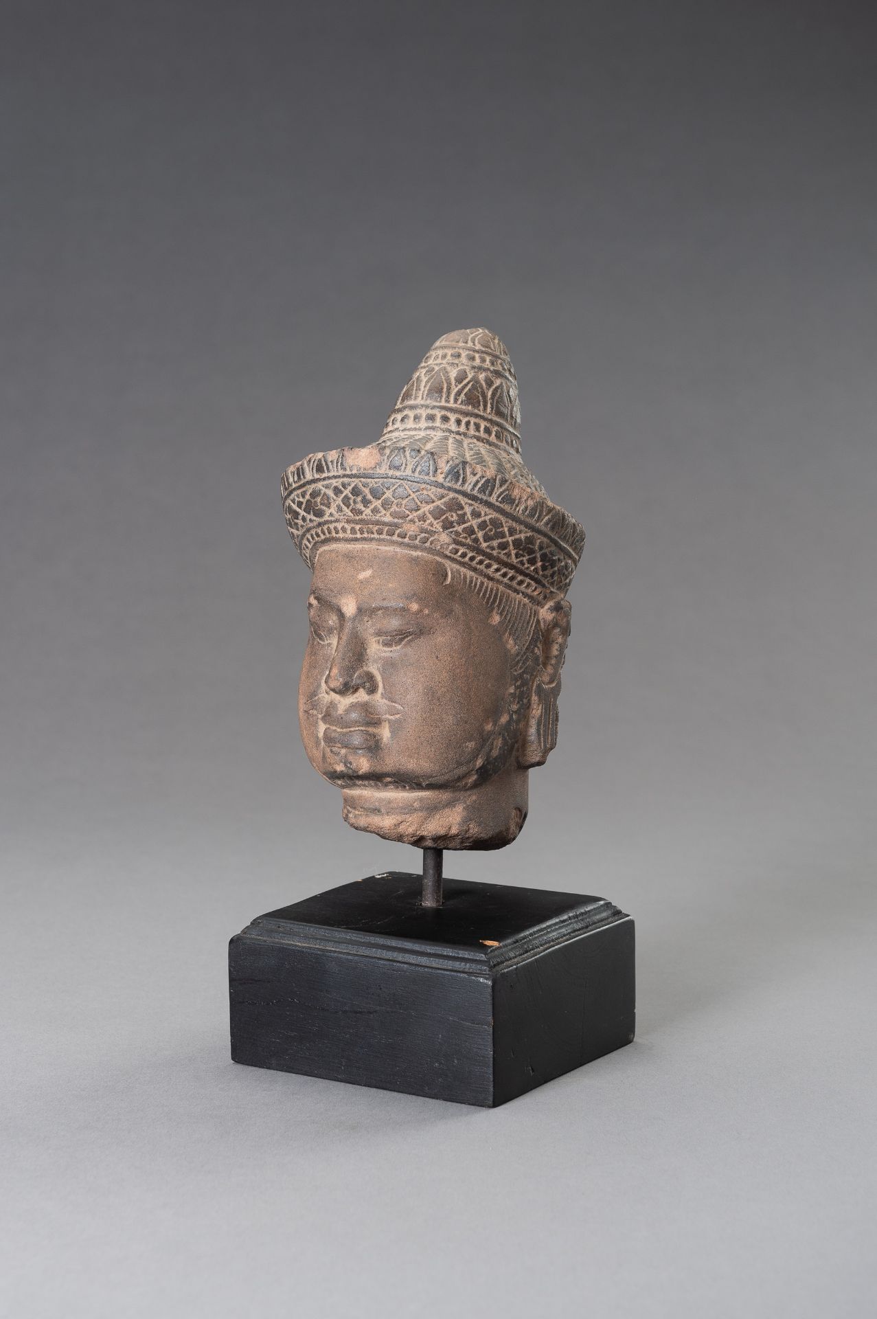 A STONEWARE MUSEUM COPY OF A KHMER HEAD - Image 2 of 11