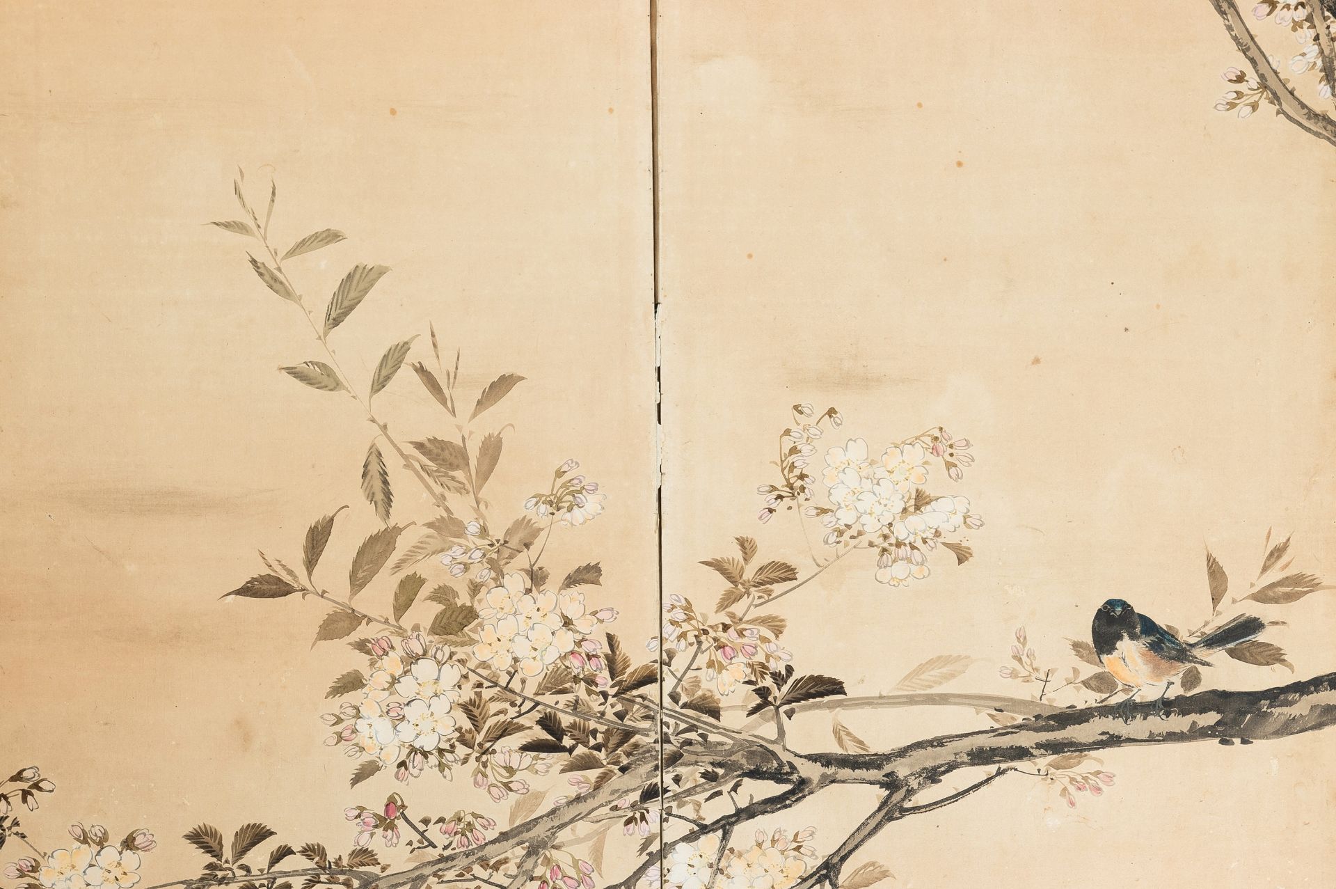 A SIX-PANEL FOLDING SCREEN WITH PRUNUS TREE - Bild 8 aus 11