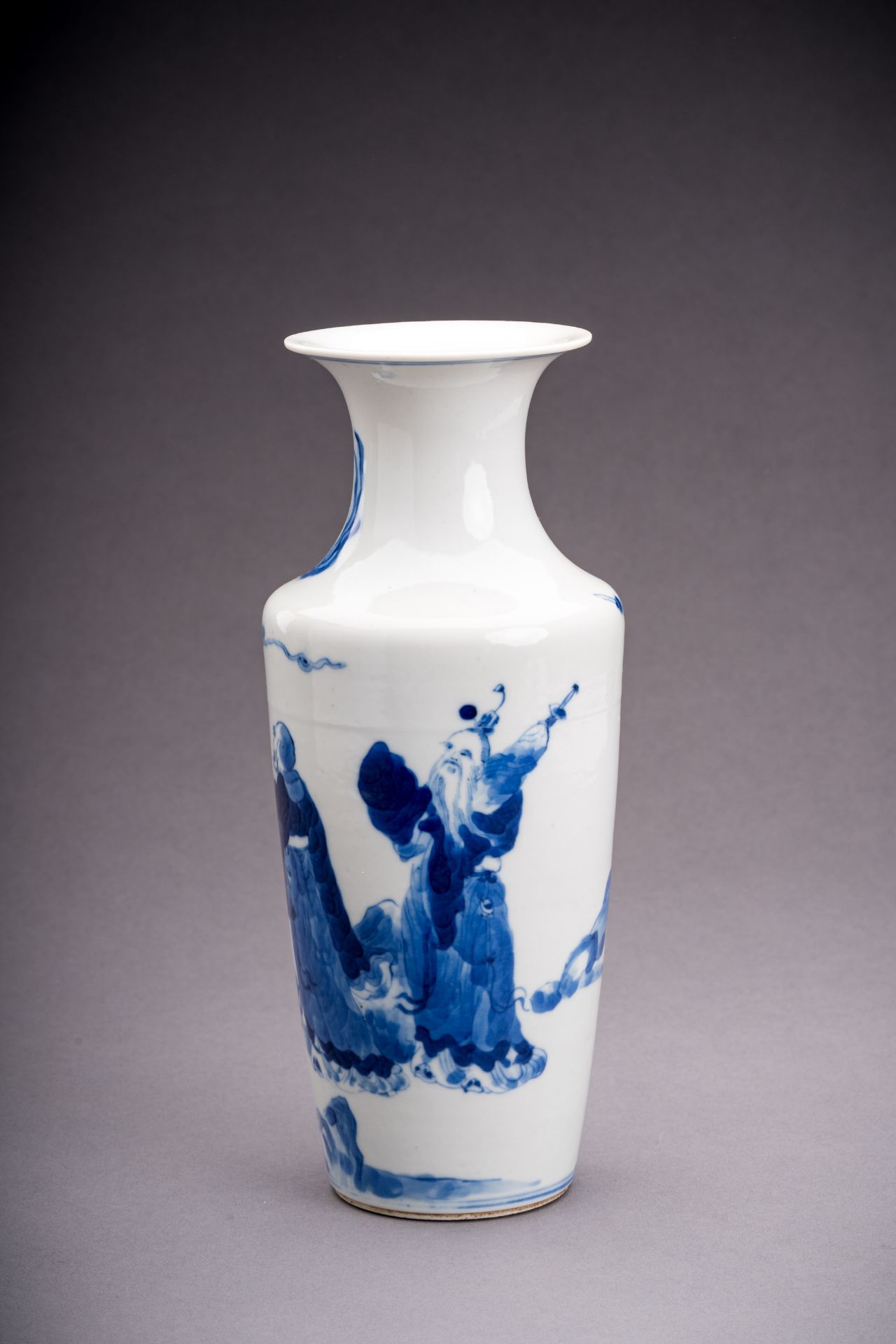 A BLUE AND WHITE PORCELAIN VASE, LATE QING DYNASTY - Image 3 of 8