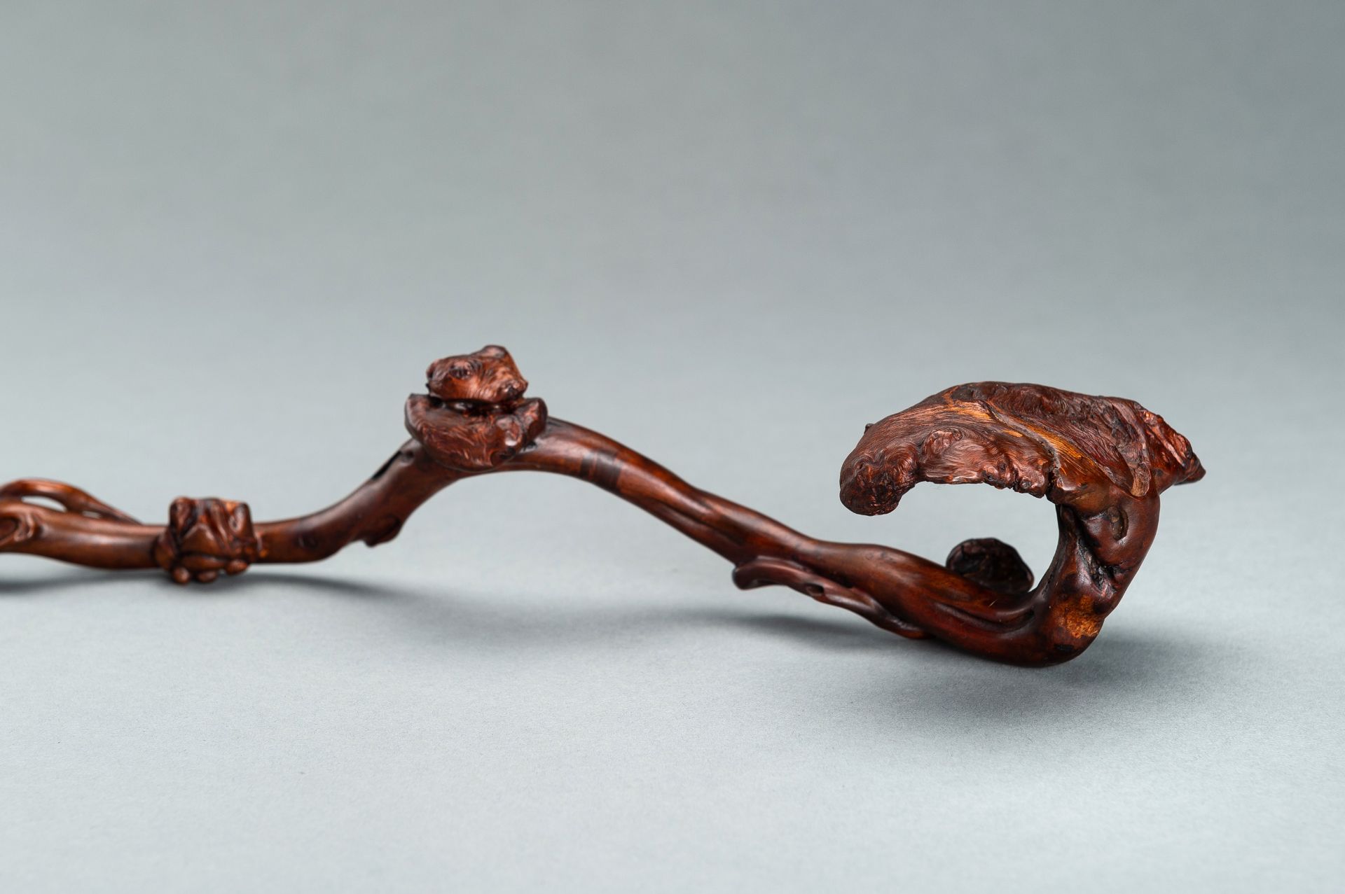 A ROOTWOOD RUYI SCEPTER, 1900s - Image 5 of 12