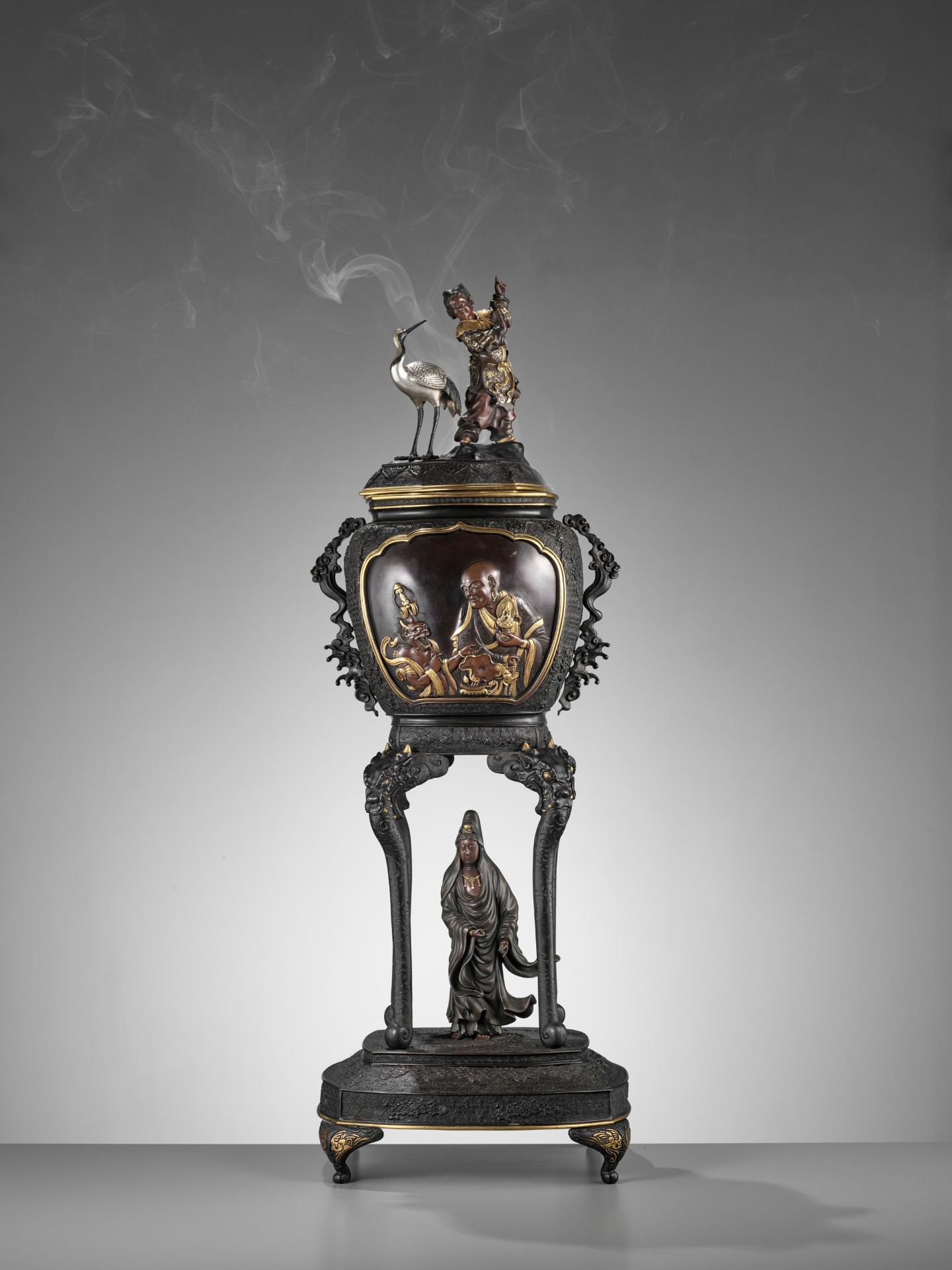 A TALL AND IMPRESSIVE PARCEL GILT BRONZE INCENSE BURNER AND COVER, ATTRIBUTED TO THE MIYAO COMPANY - Image 22 of 22