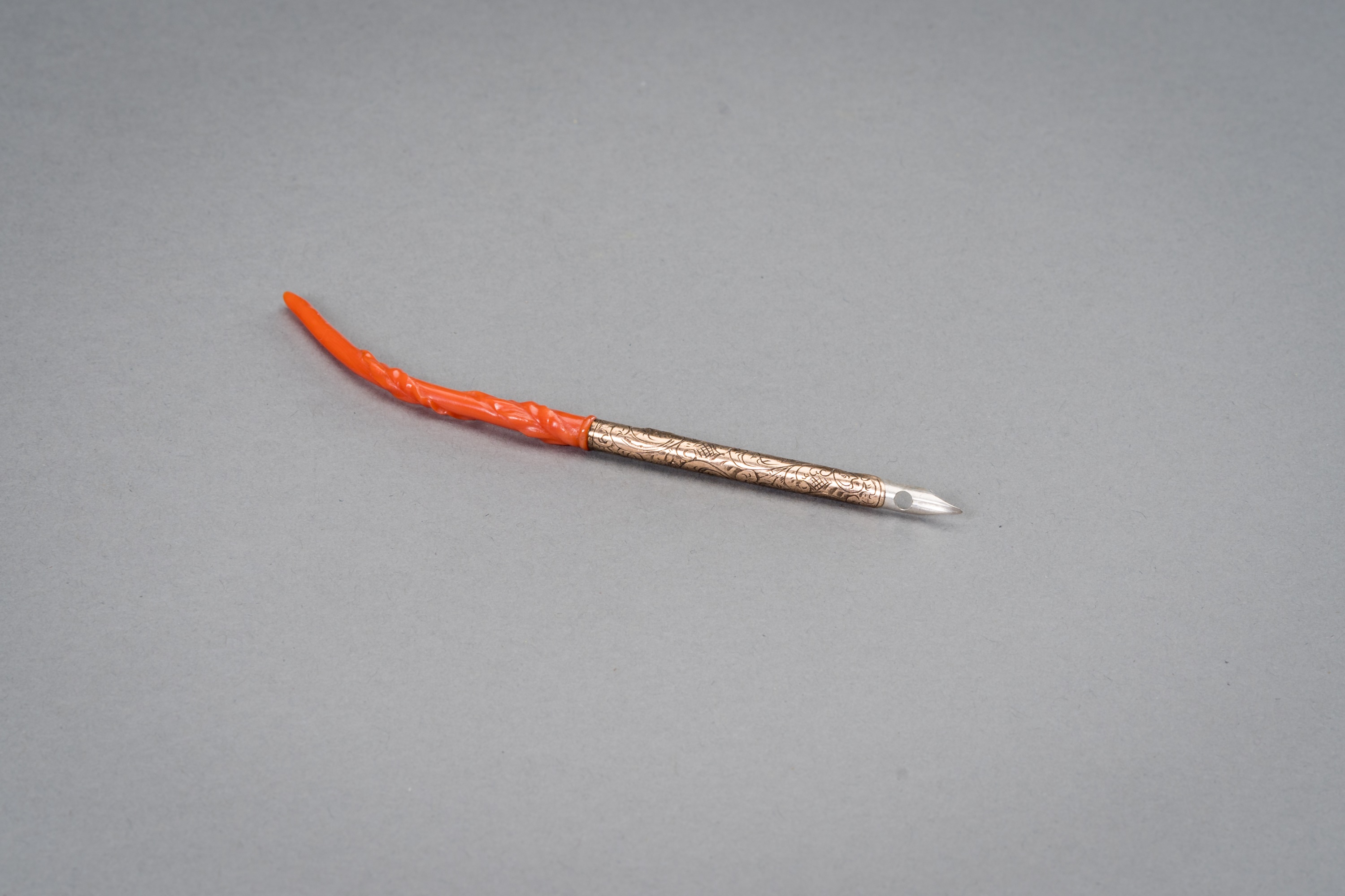 A CORAL, SILVER, AND GOLD PEN, 19th CENTURY - Image 3 of 7