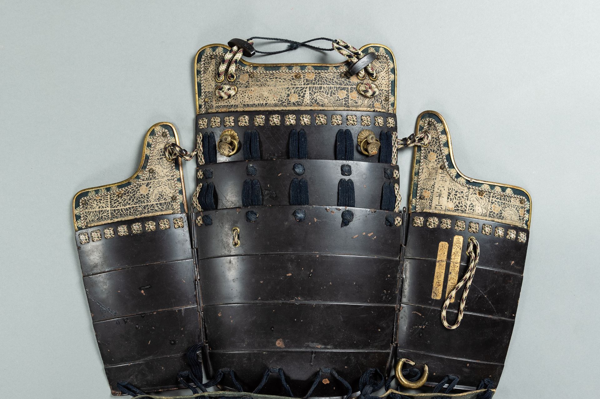 A YOKOHAGI OKEGAWA DO, CHEST ARMOR, DATED 1854 - Bild 2 aus 12