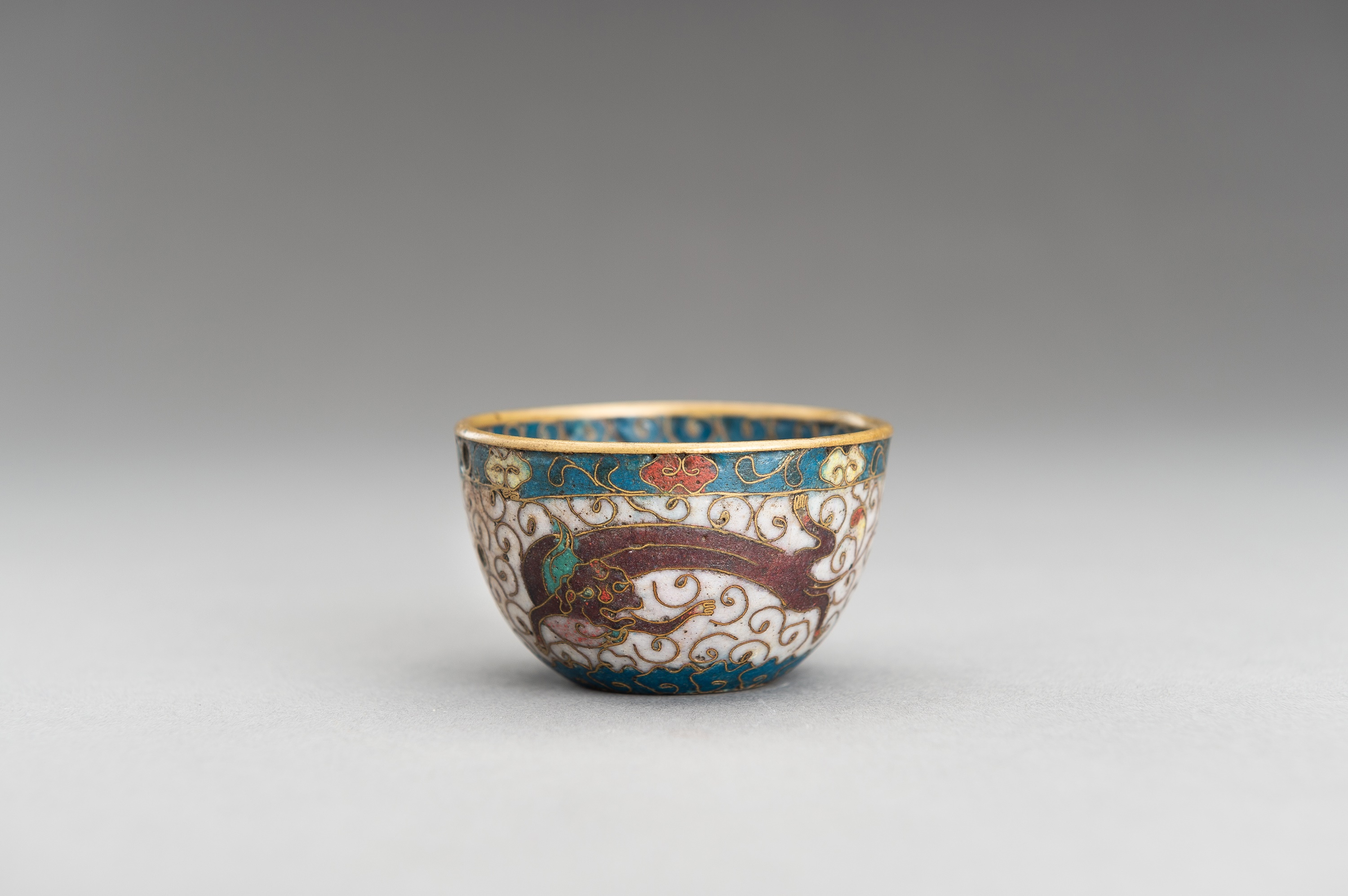 A MING DYNASTY CLOISONE WINE CUP - Image 6 of 12