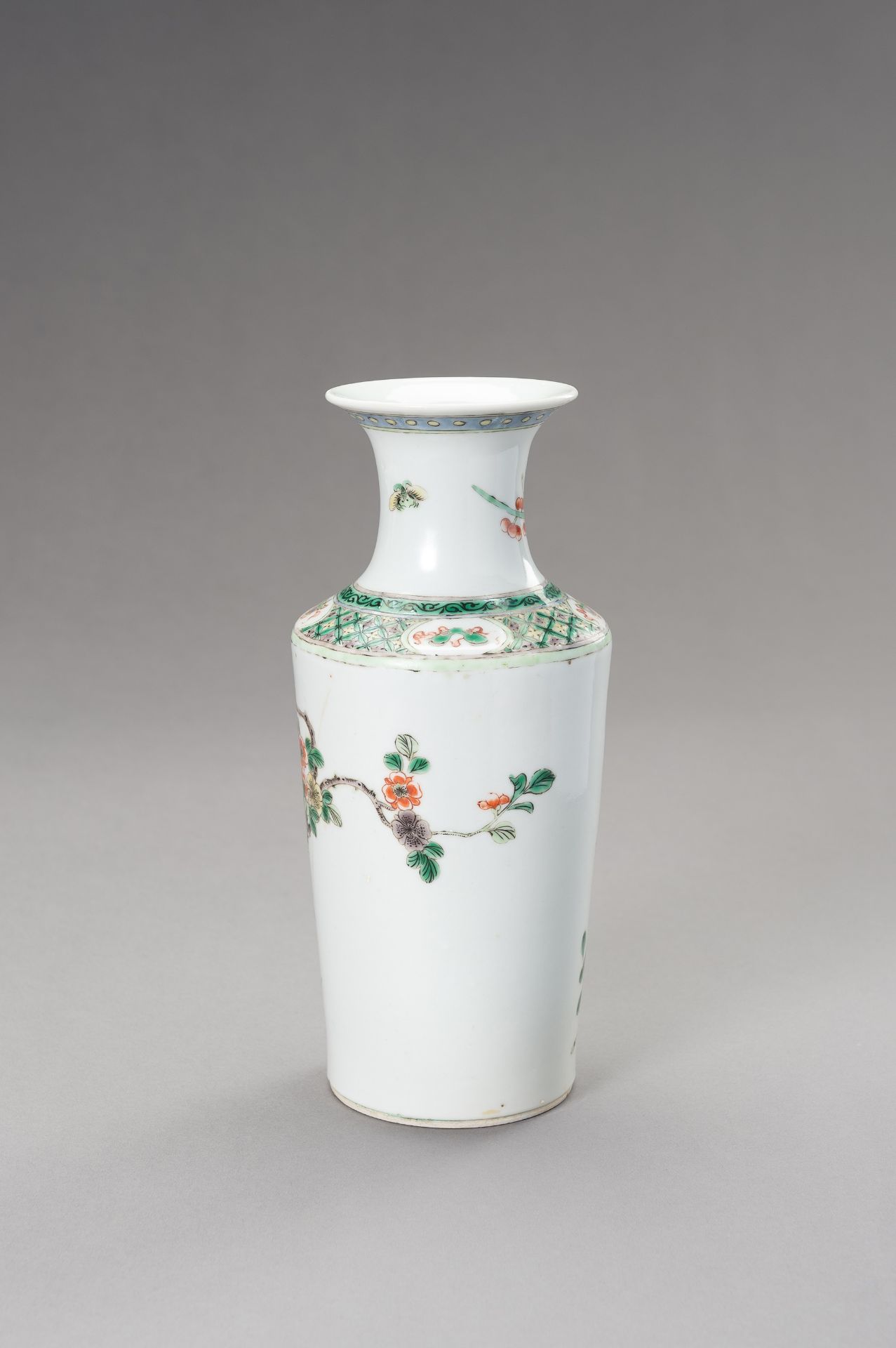 A FAMILLE VERTE 'PHEASANTS AND FLOWERS' VASE, LATE QING DYNASTY - Image 11 of 11