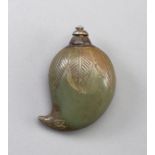 A MUGHAL-STYLE SPINACH GREEN JADE PERFUME BOTTLE