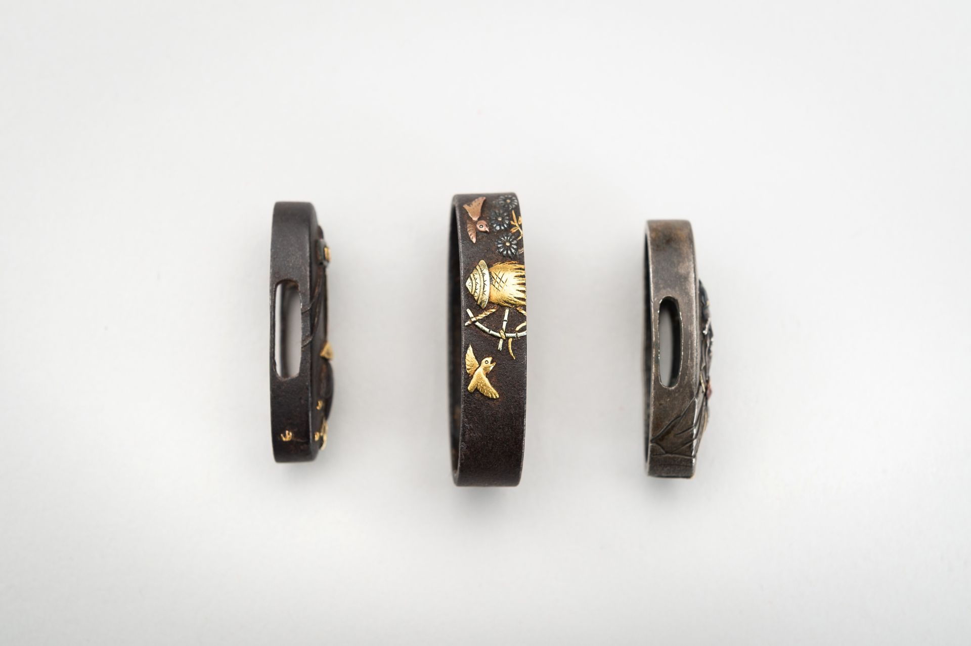 A GROUP OF TWO KASHIRA AND ONE FUCHI, 19th CENTURY - Image 6 of 8