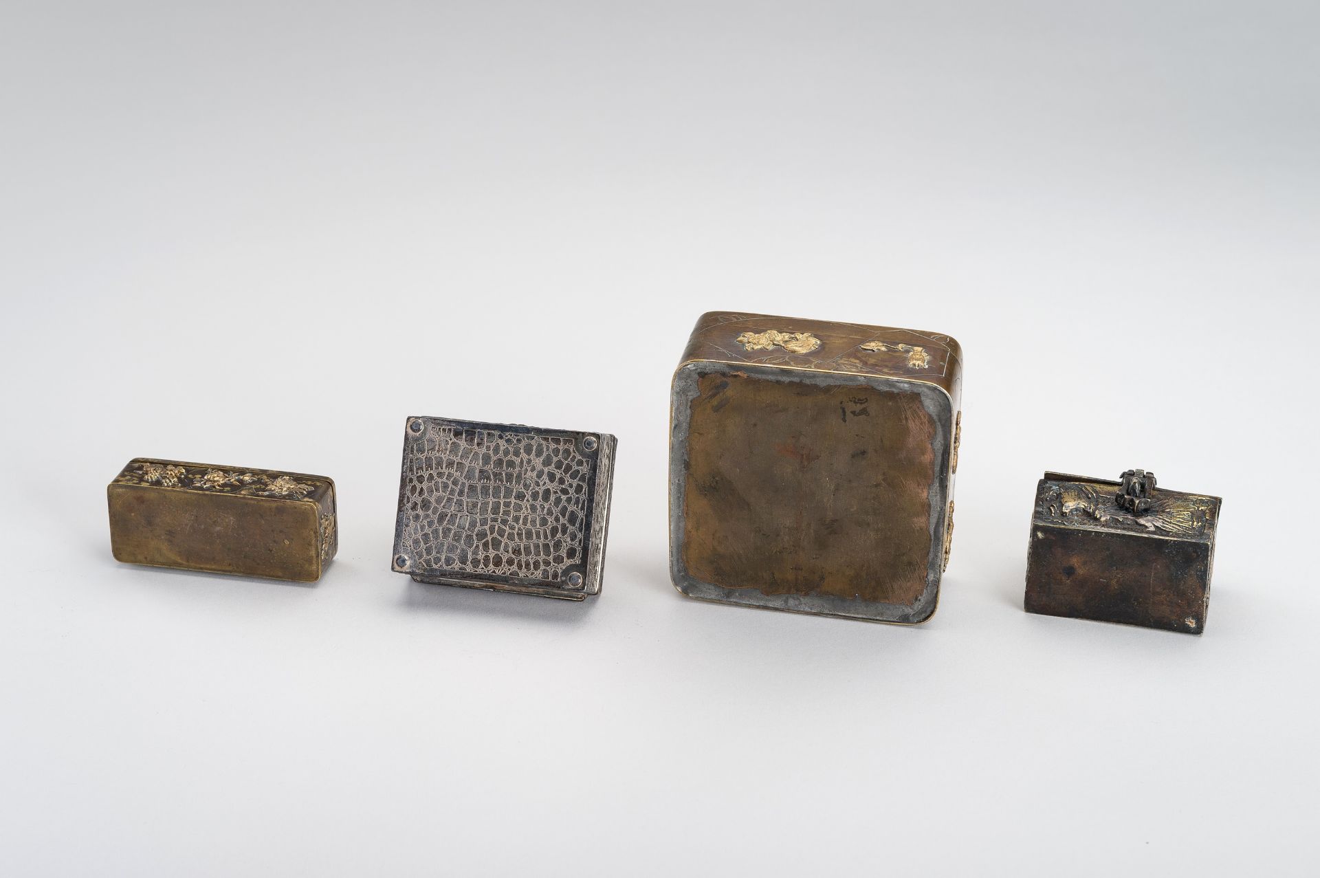 A LOT WITH FOUR METAL BOXES, MEIJI - Image 16 of 16