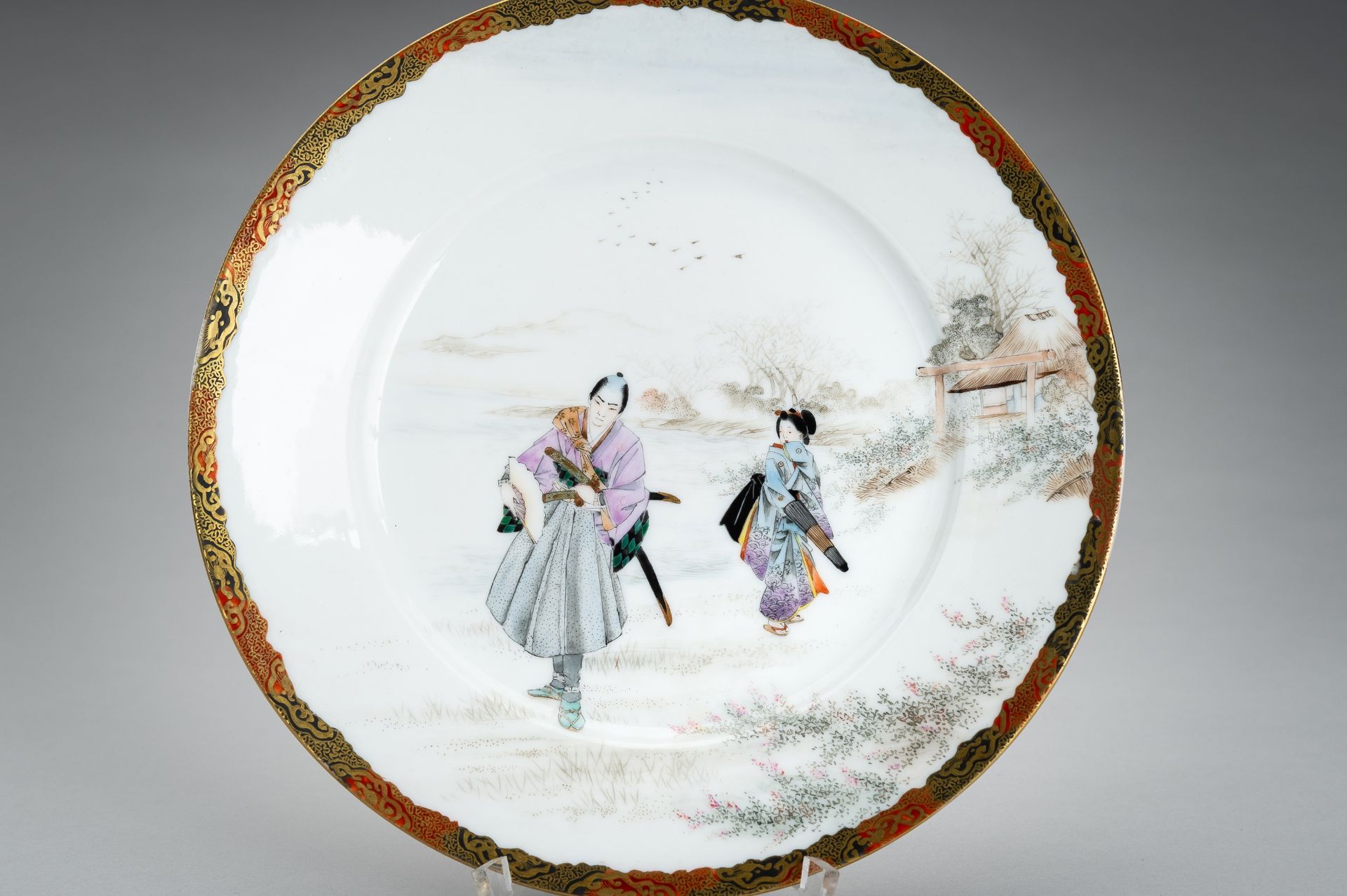 IMURA HIKOJIRO: A FINE SETO YOKOHAMA PORCELAIN PLATE, 19th CENTURY - Bild 6 aus 9