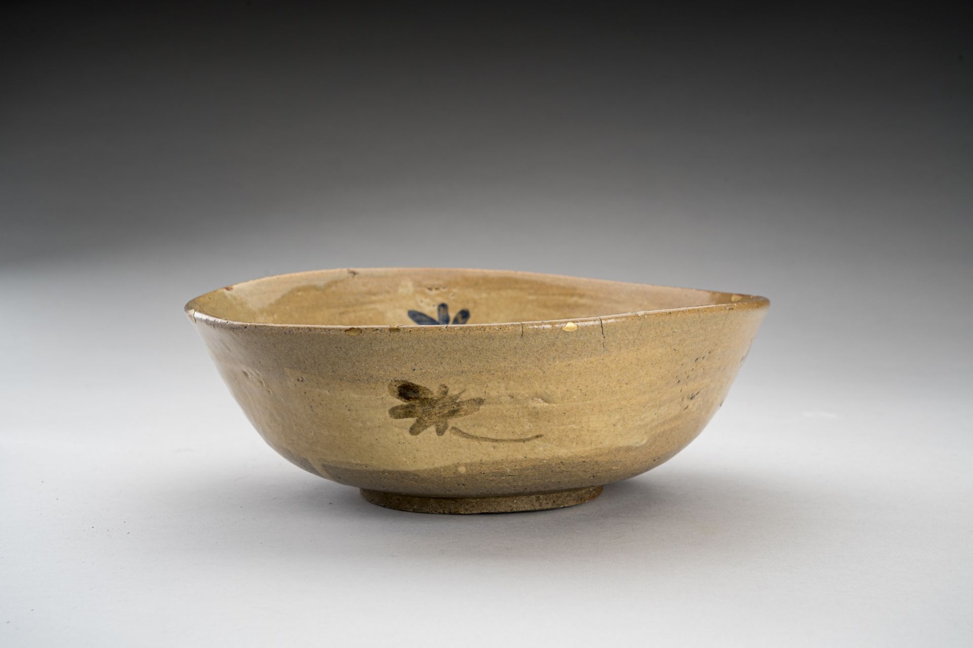 A LARGE KARATASU WARE BOWL