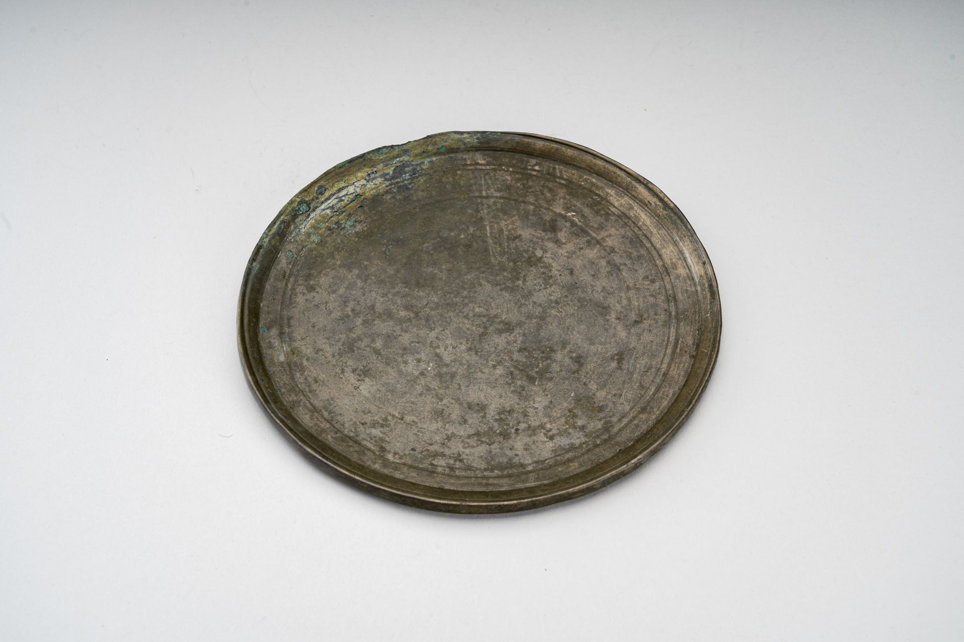 A BRONZE MIRROR, HAN DYNASTY - Bild 7 aus 7