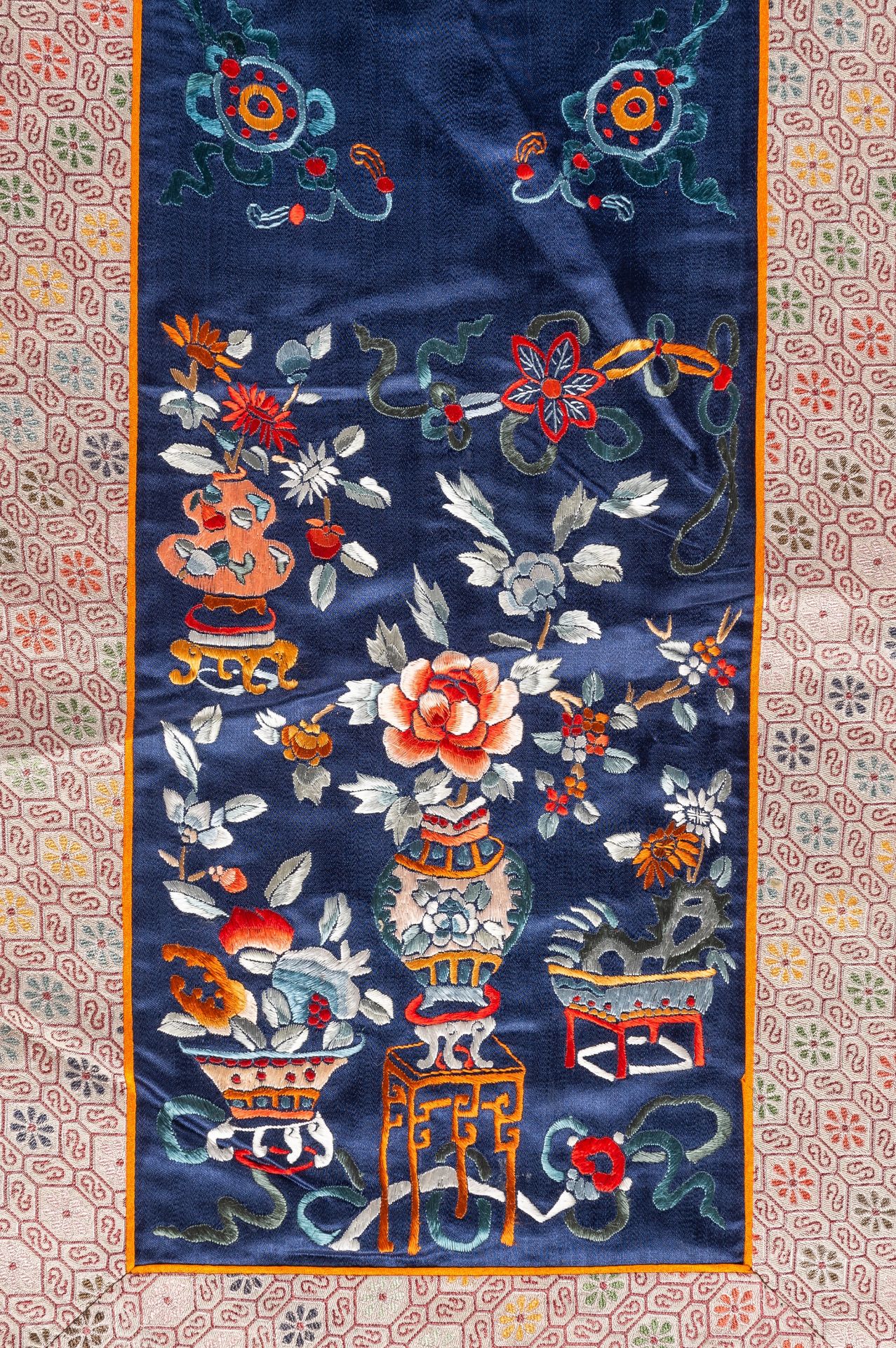 A SATIN STITCH SILK EMBROIDERY OF BUDDHIST TREASURES, 1900s - Image 5 of 6