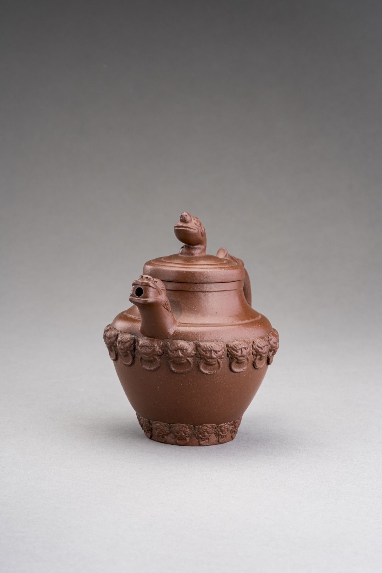 A YIXING ZISHA 'MYTHICAL BEASTS' TEAPOT AND COVER - Image 2 of 9