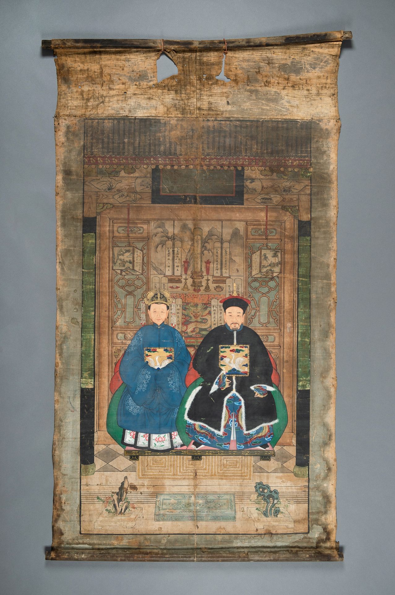 A HANGING SCROLL PAINTING WITH AN ANCESTRAL PORTRAIT - Bild 8 aus 9