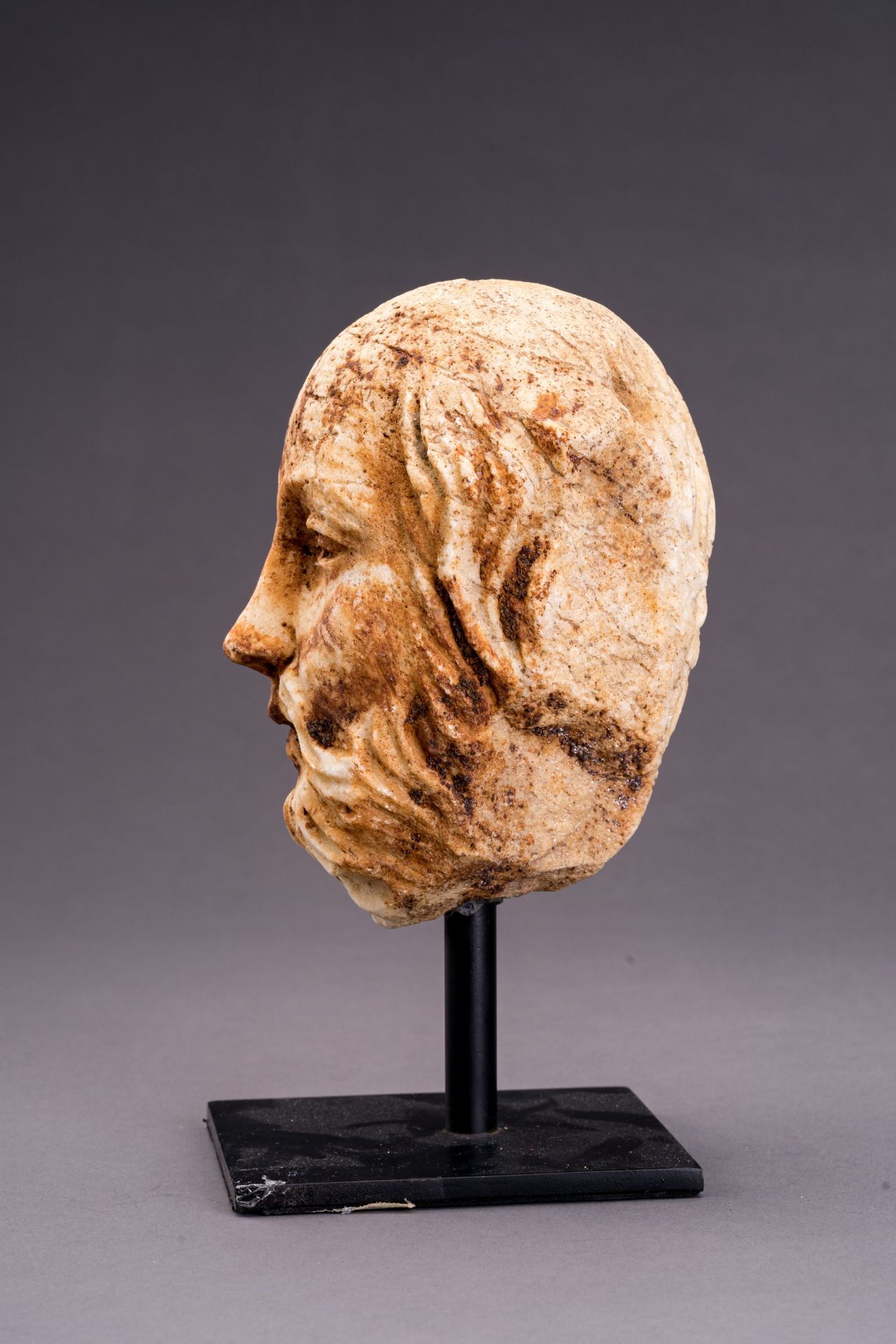 A GANDHARAN MARBLE HEAD OF A BEARDED MAN - Image 5 of 7