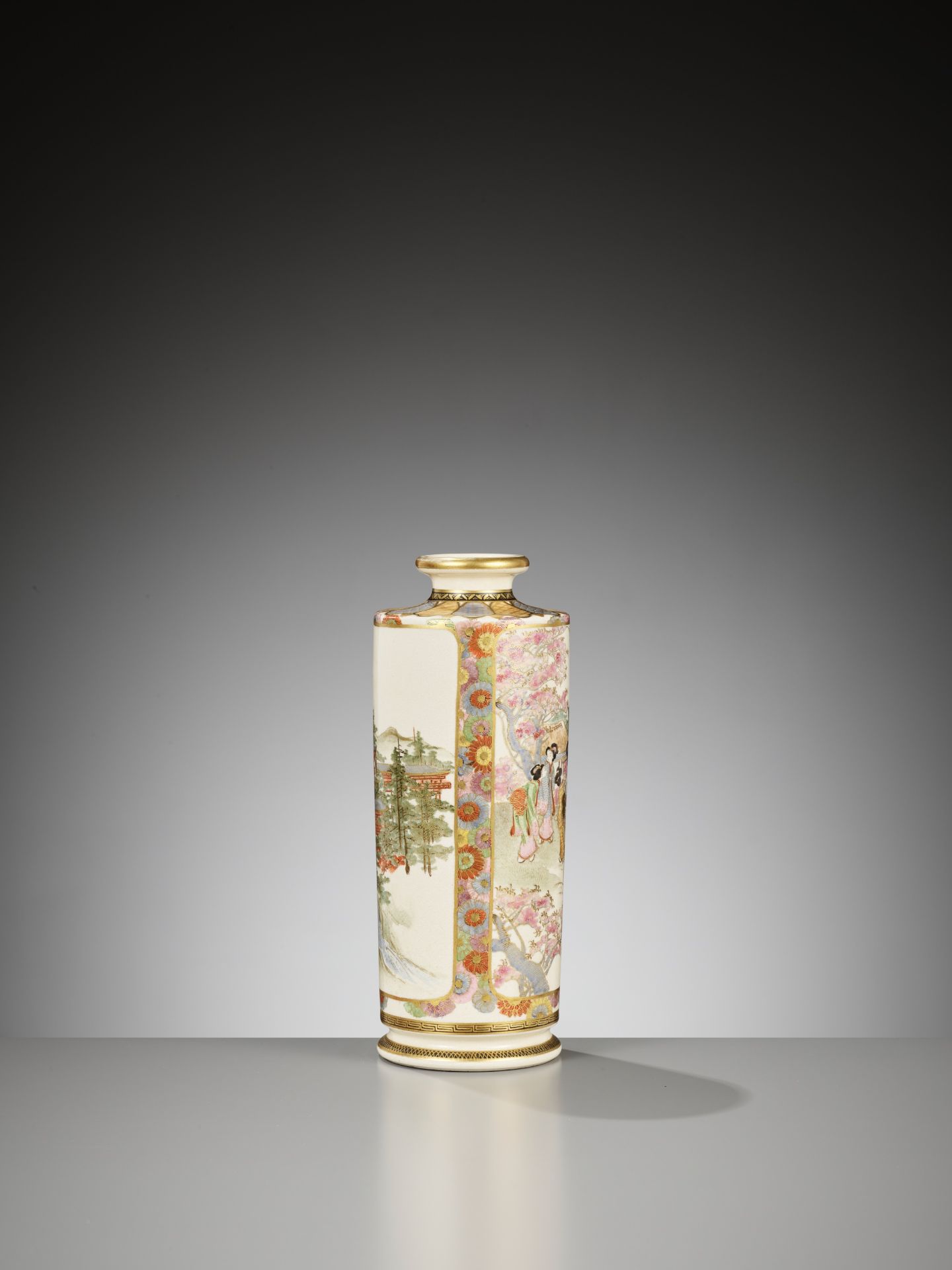 KOZAN: A SATSUMA CERAMIC VASE WITH TEMPLE SCENE - Image 6 of 9