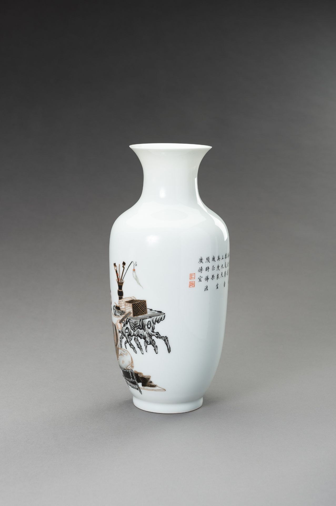 A PORCELAIN 'SCHOLARS' VASE, REPUBLIC PERIOD - Image 4 of 11