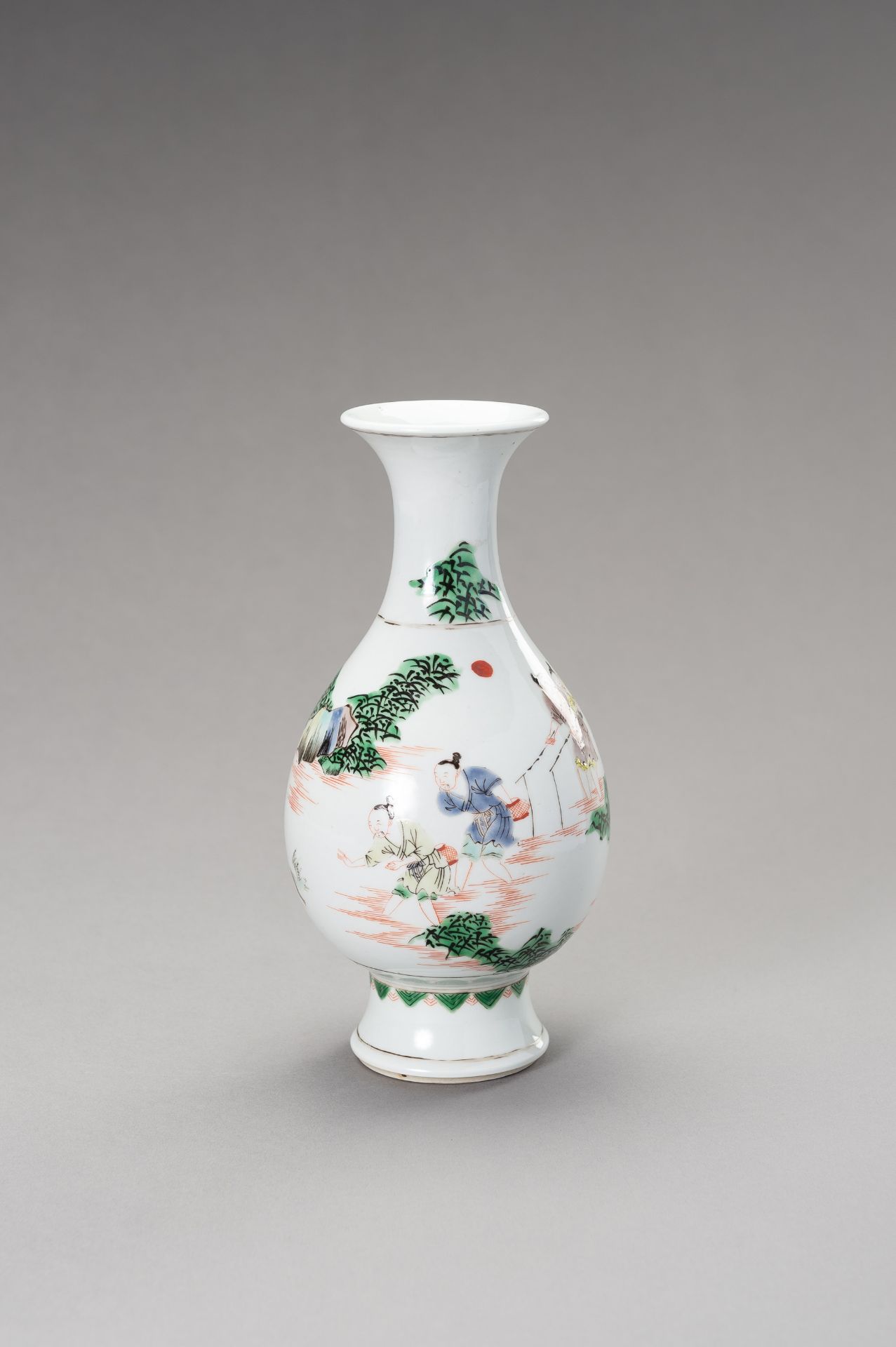 A FAMILLE VERTE VASE, YUHUCHUNPING, LATE QING DYNASTY - Bild 8 aus 10