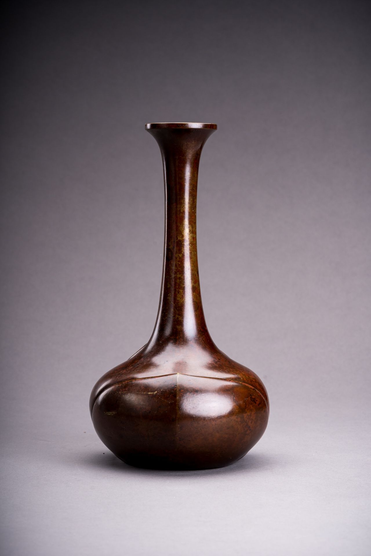 A BRONZE 'HOPE' VASE, BY NAKAJIMA MITSUO YASUMI II (1906-1988) - Image 6 of 9