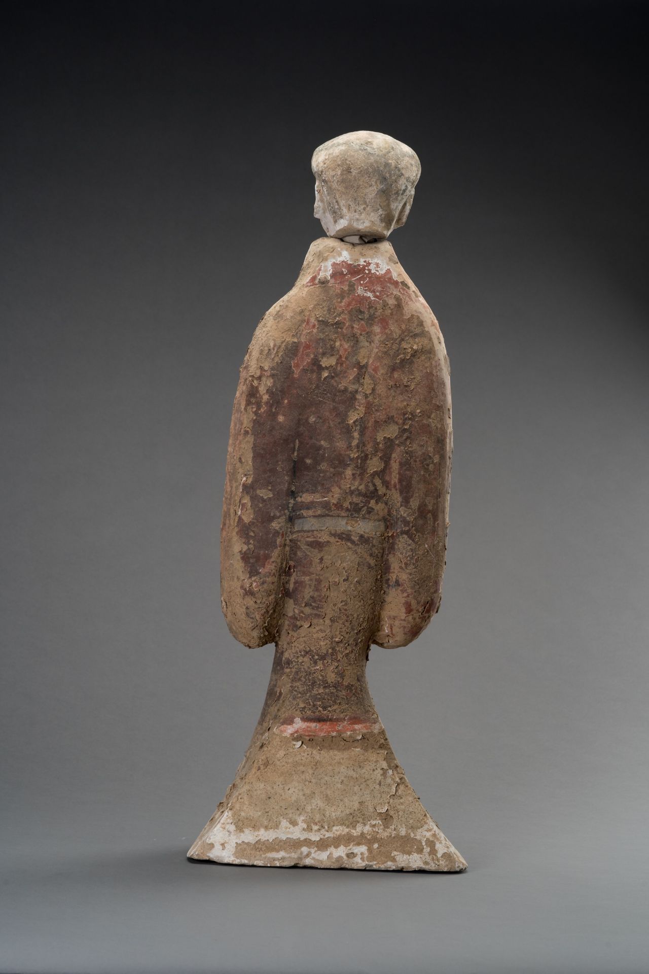 A LARGE PAINTED POTTERY FIGURE OF A COURT-LADY, HAN DYNASTY - Image 9 of 9