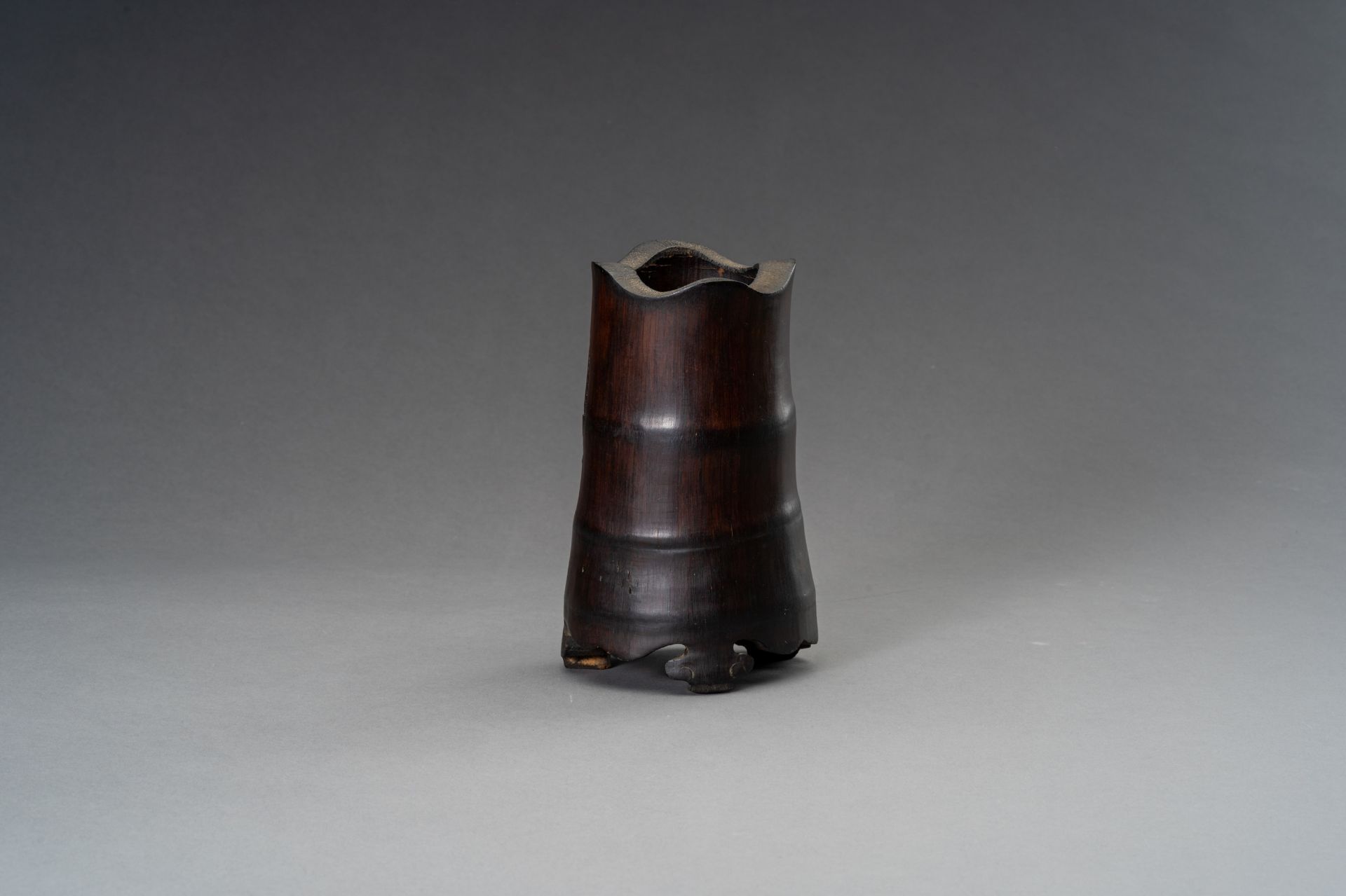 A BAMBOO BRUSHPOT, BITONG, REPUBLIC PERIOD - Image 10 of 13