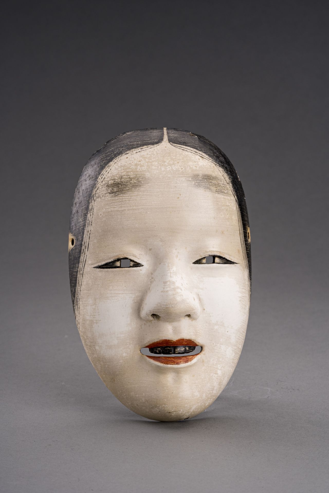 A NOH MASK OF A YOUNG WOMAN, KO-OMOTE