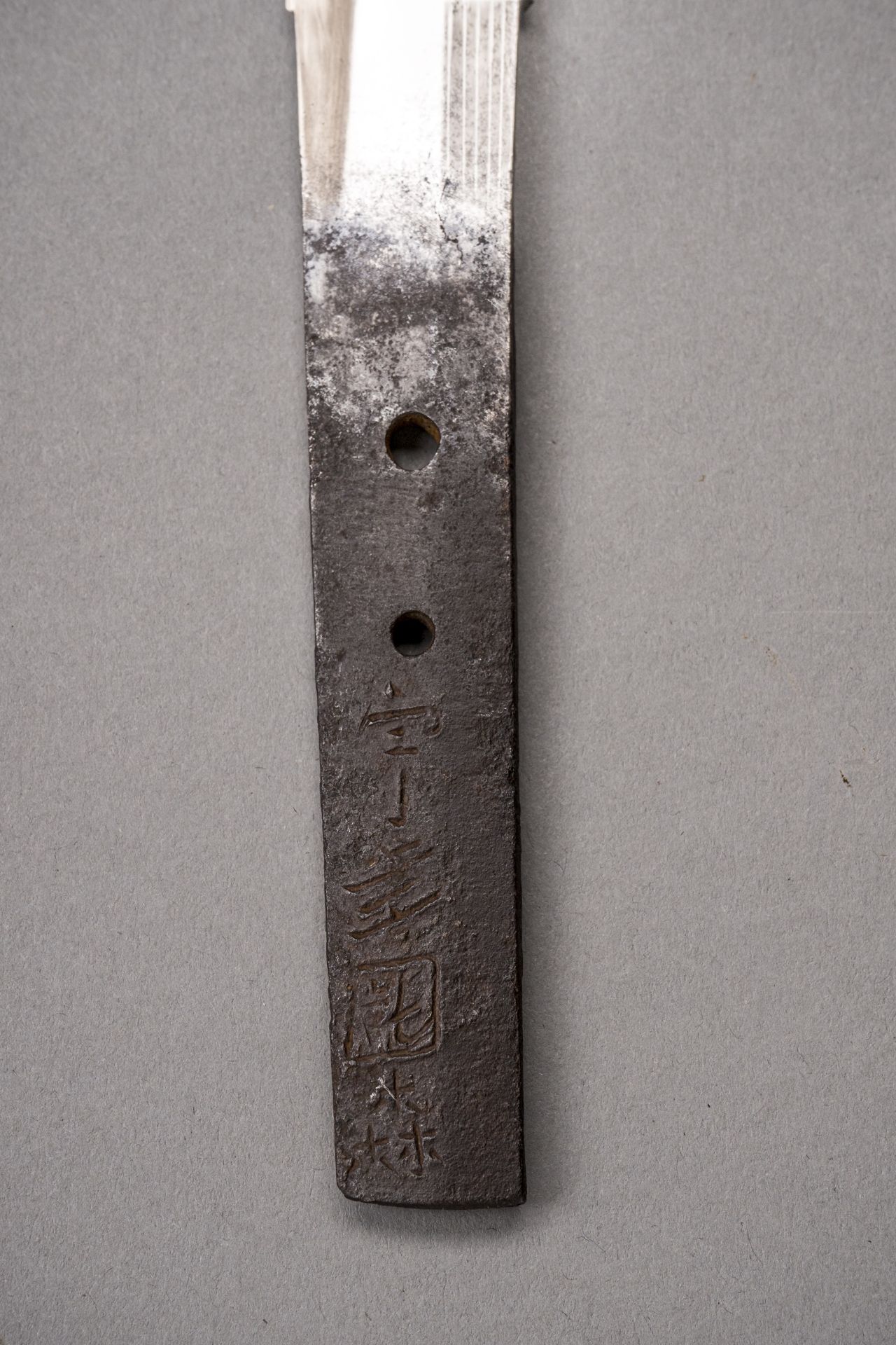 A SIGNED WAKIZASHI IN KOSHIRAE, EDO - Bild 3 aus 7