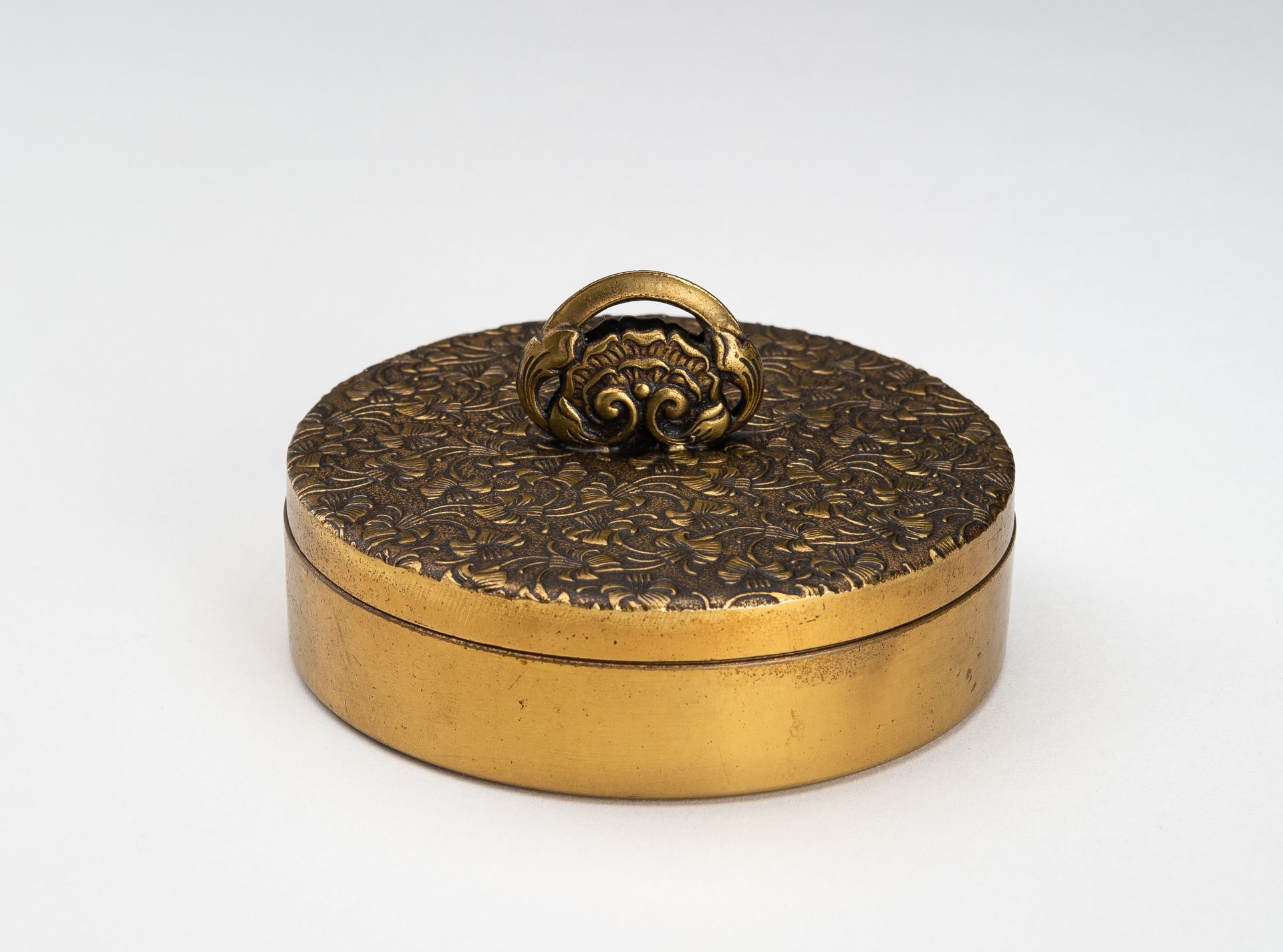 A CIRCULAR BRONZE BOX WITH COVER, MEIJI