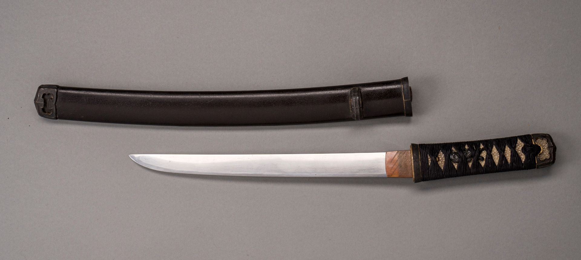 A TANTO IN KOSHIRAE, EDO