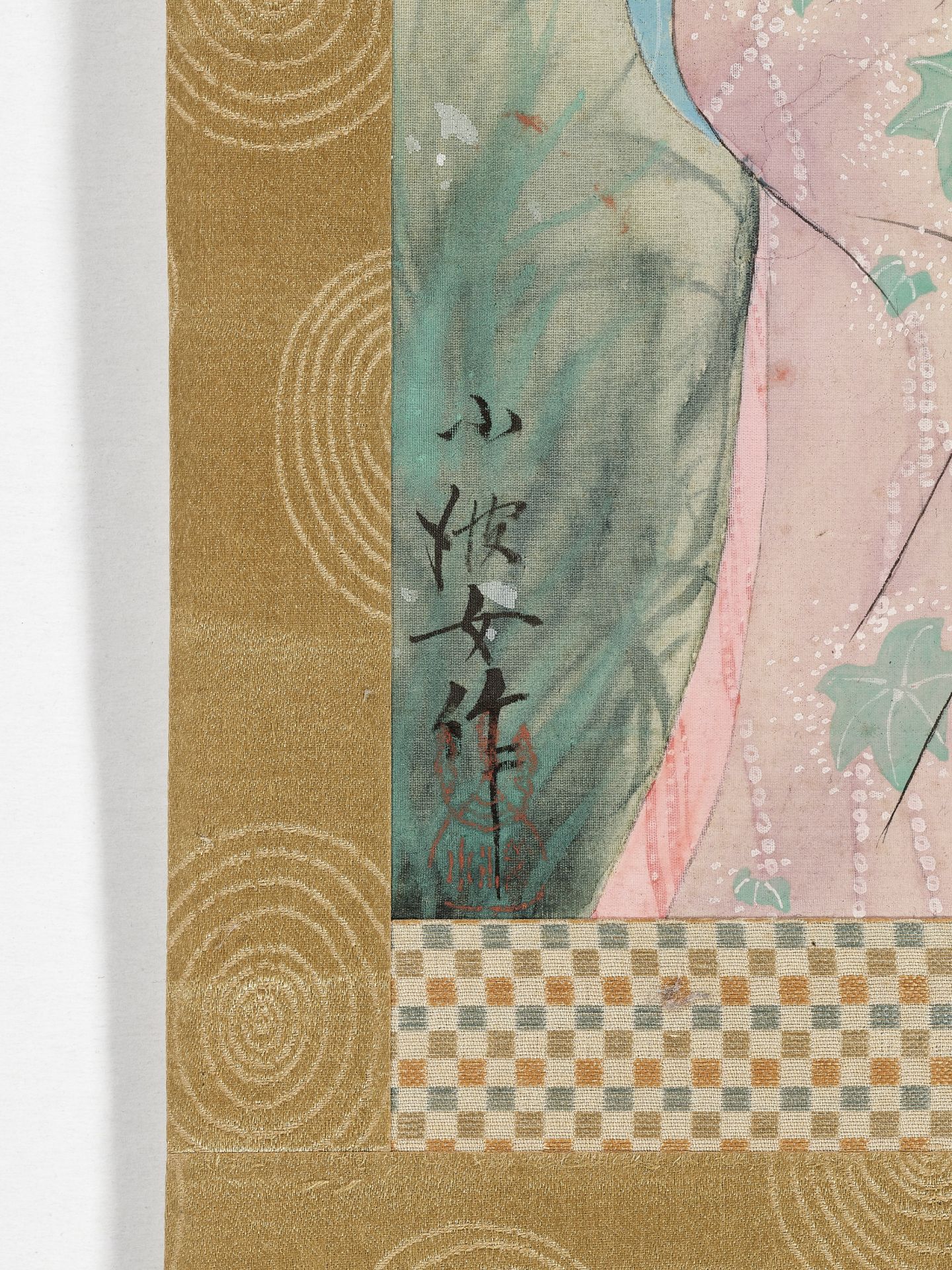 A SCROLL PAINTING OF A JAPANESE LADY, c. 1900s - Image 3 of 8