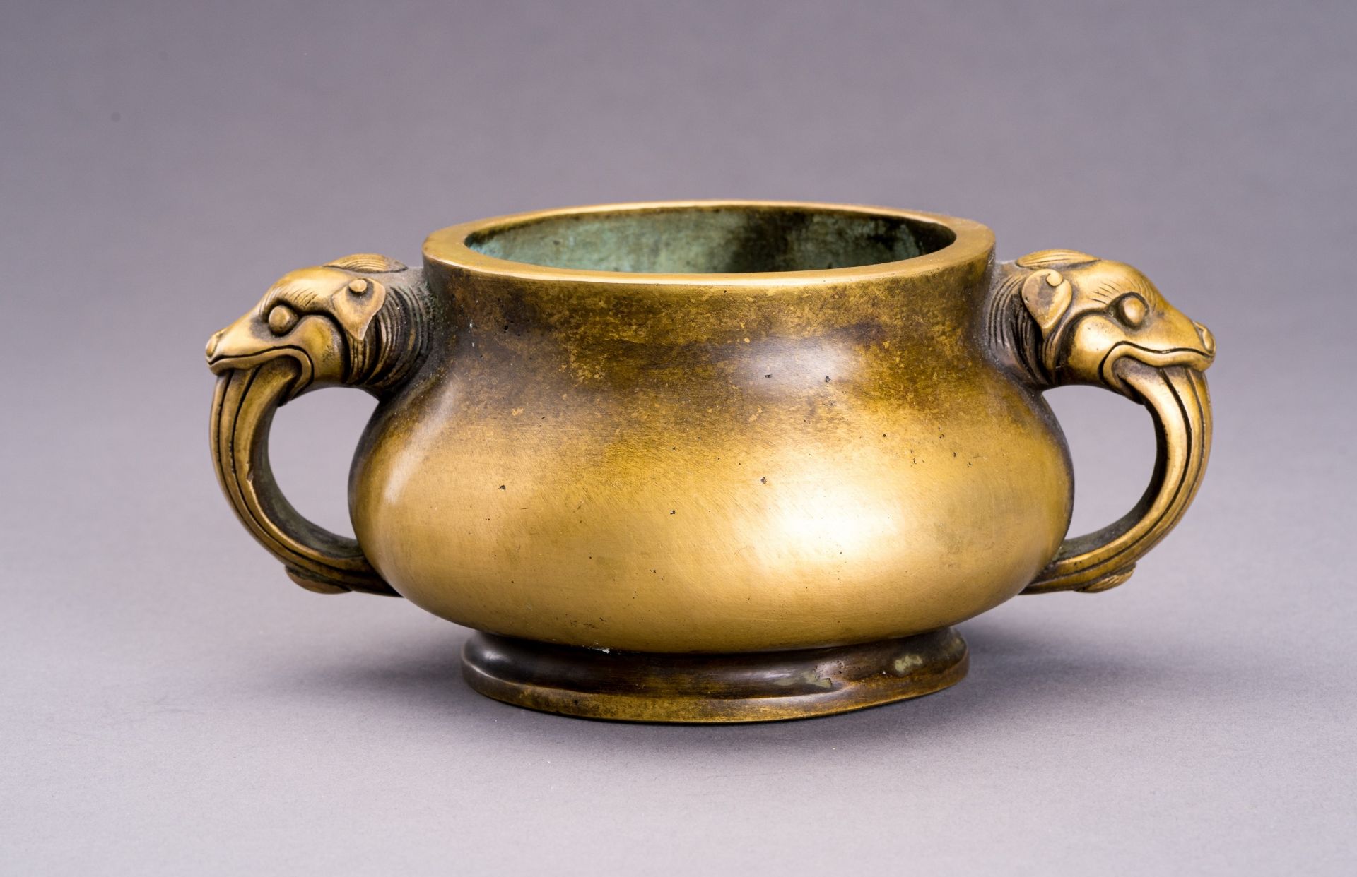 A FINE BRONZE CENSER, QING